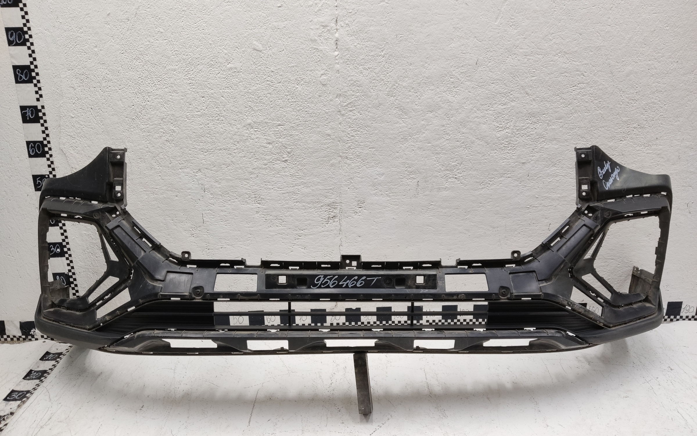 Юбка переднего бампера Geely Okavango 1 Restail