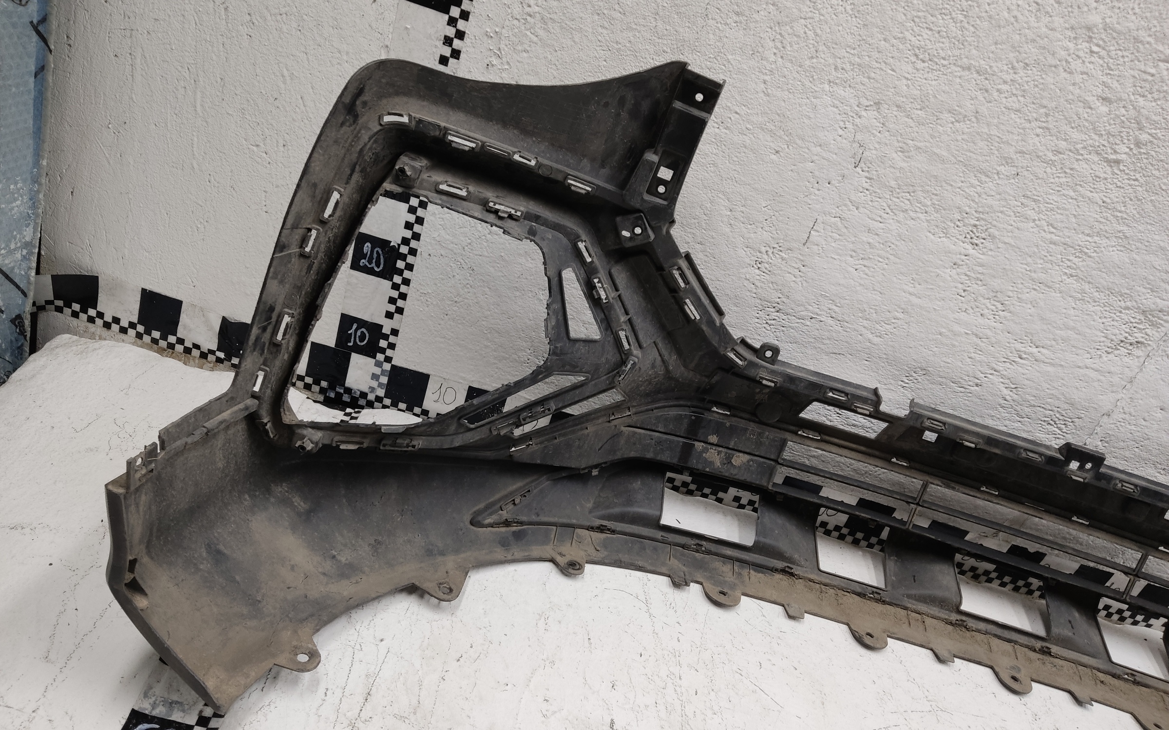 Юбка переднего бампера Geely Okavango 1 Restail