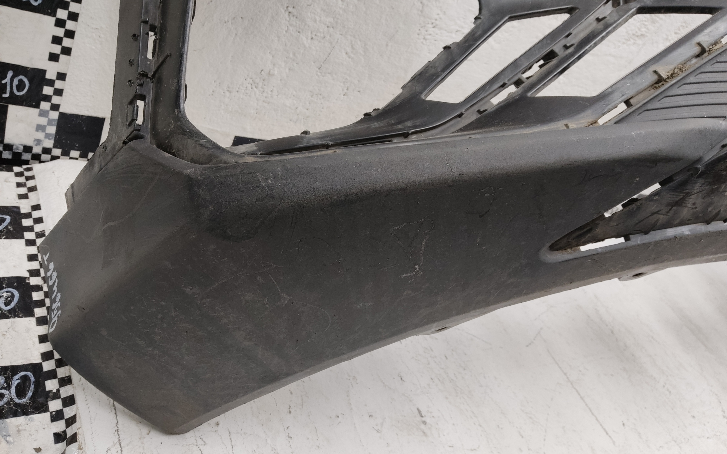 Юбка переднего бампера Geely Okavango 1 Restail