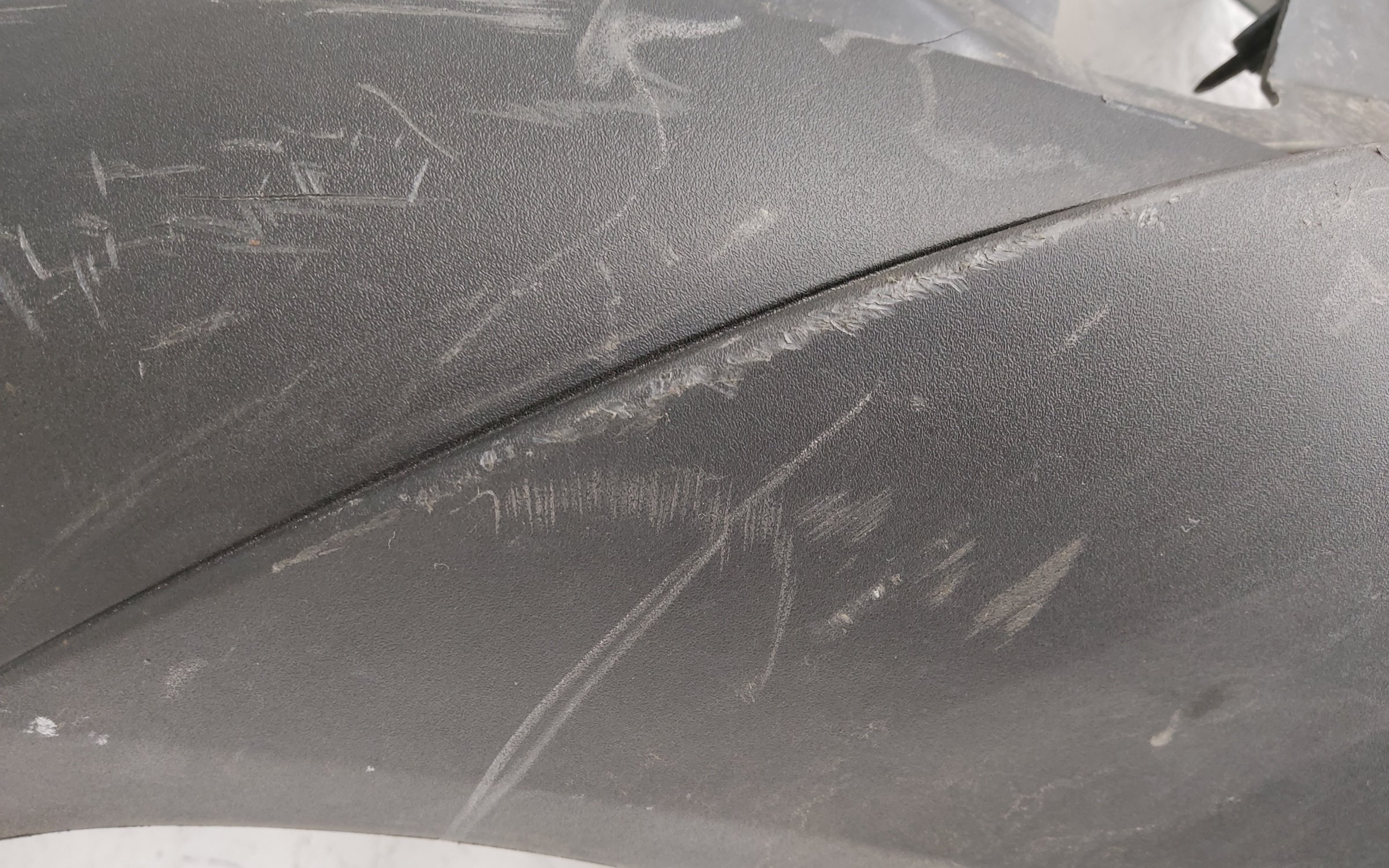 Юбка заднего бампера Hyundai Tucson 4