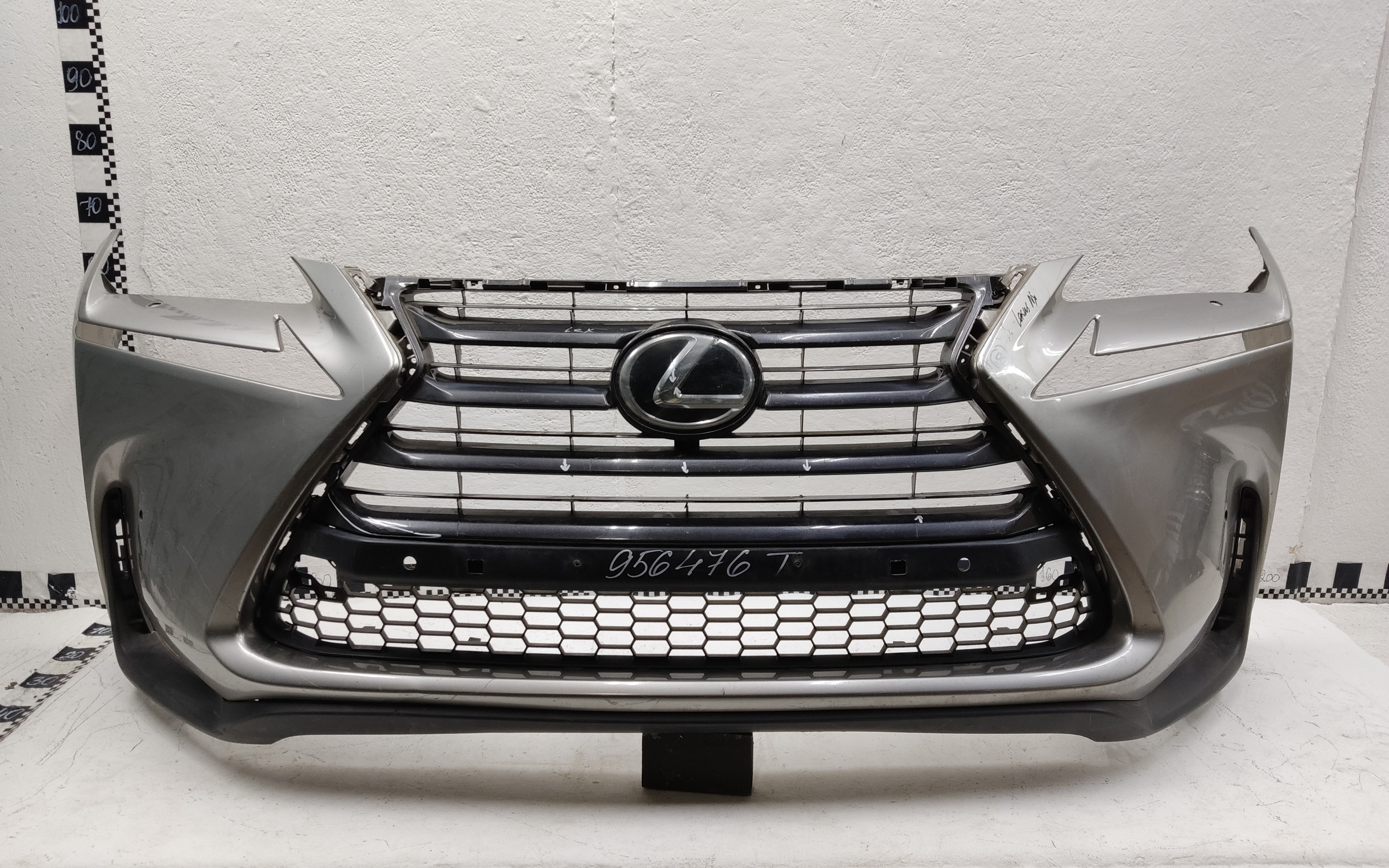 Бампер передний Lexus NX F-Sport под парктроники