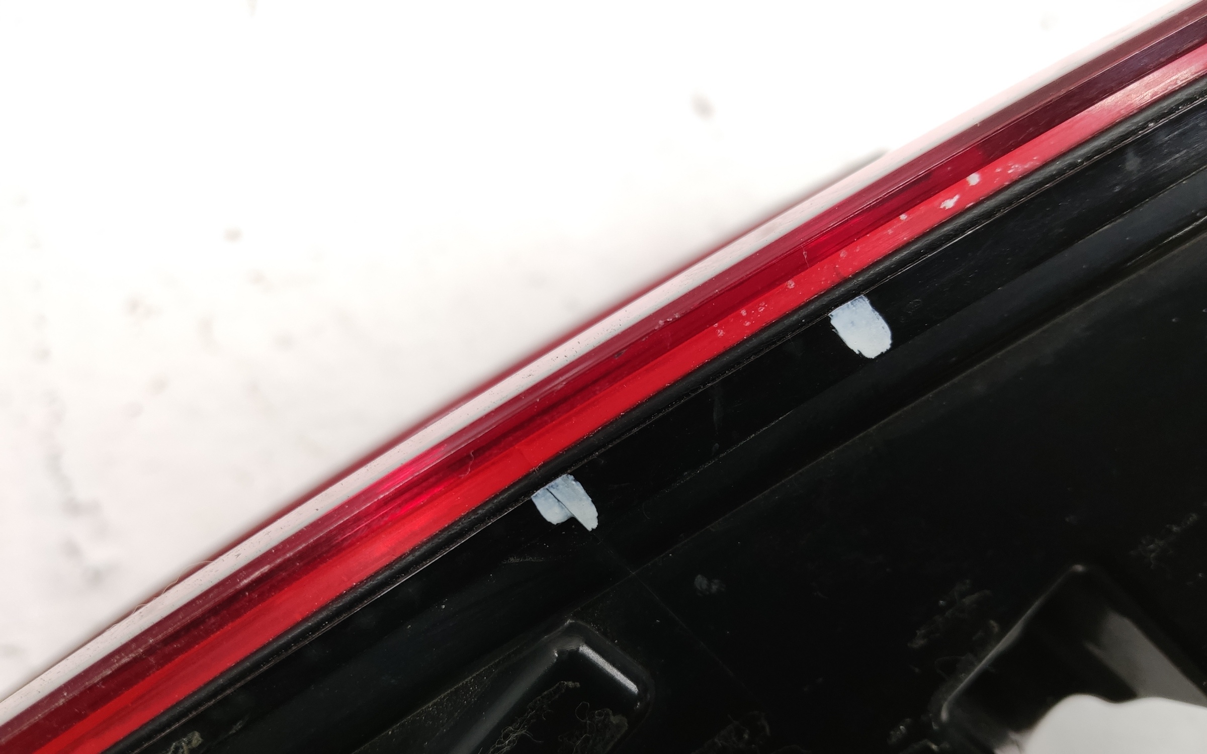 Фонарь задний правый внутренний Volkswagen Tiguan 2 LED