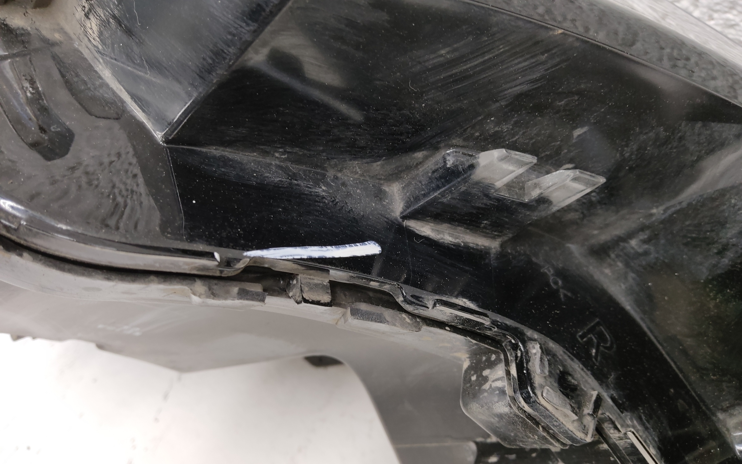 Фара передняя правая Changan Hunter Plus LED