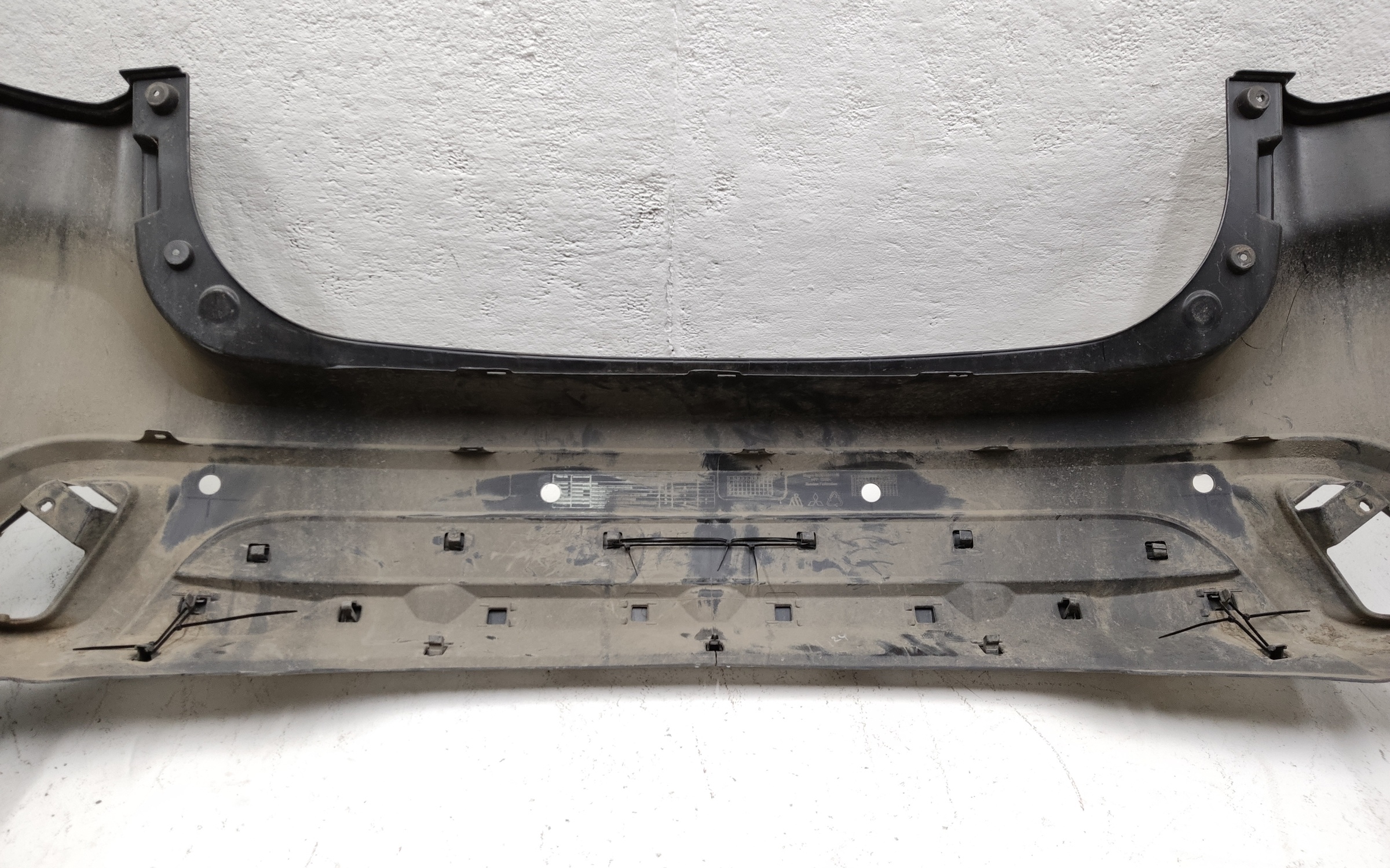 Бампер задний Mitsubishi Outlander 3 Restail 3