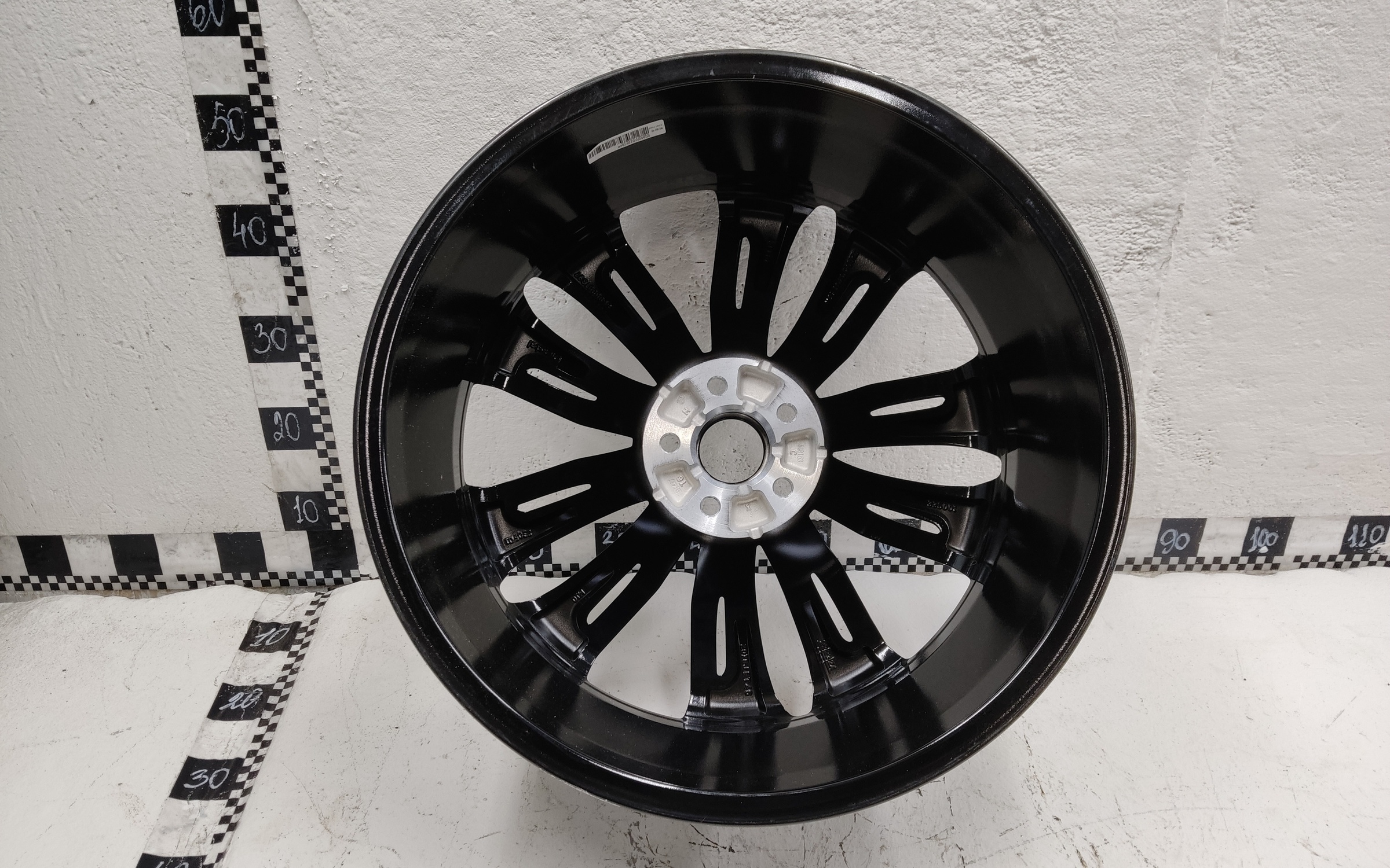 Диск колеса литой Geely Tugella R20 черный