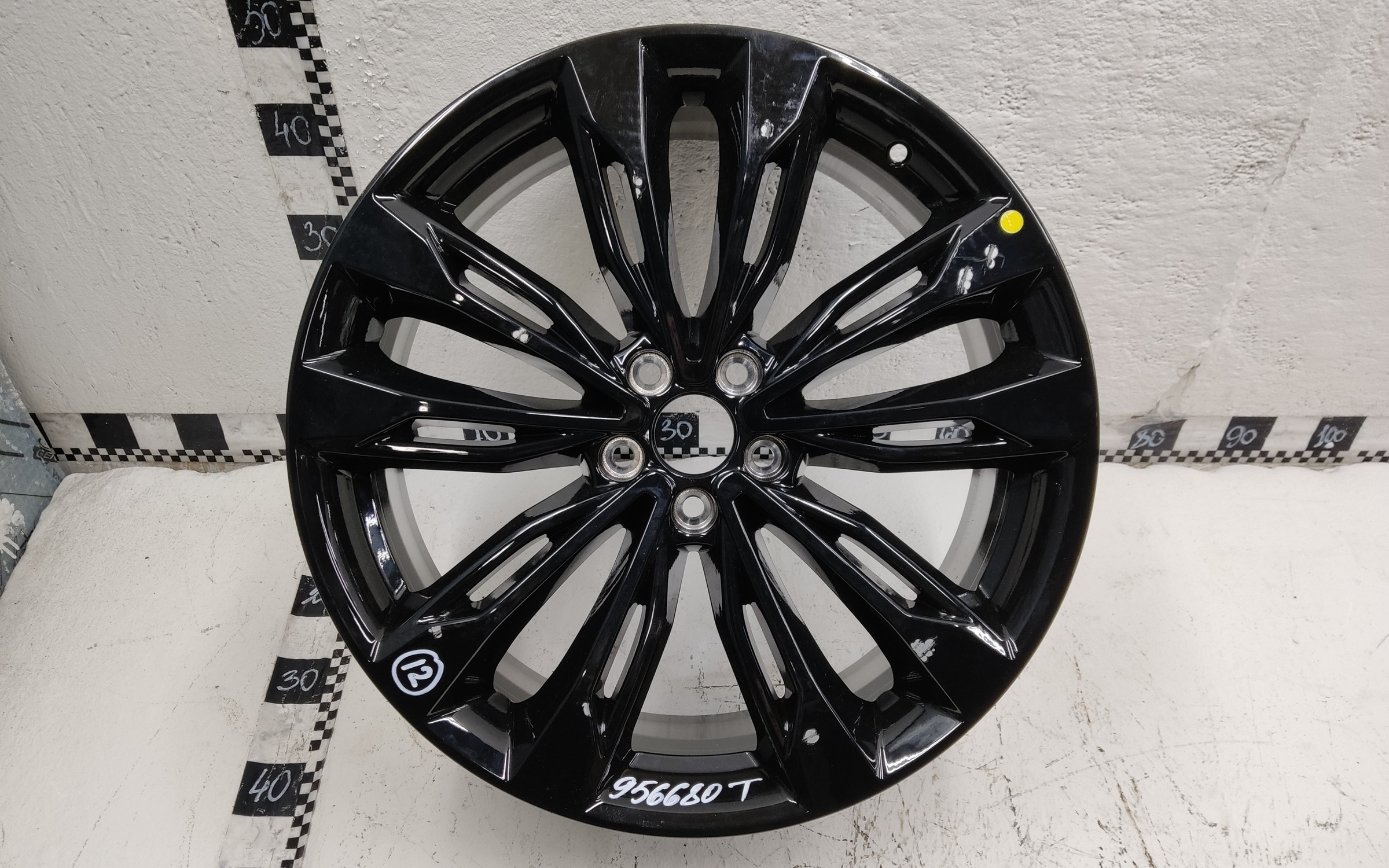 Диск колеса литой Geely Tugella R20 черный