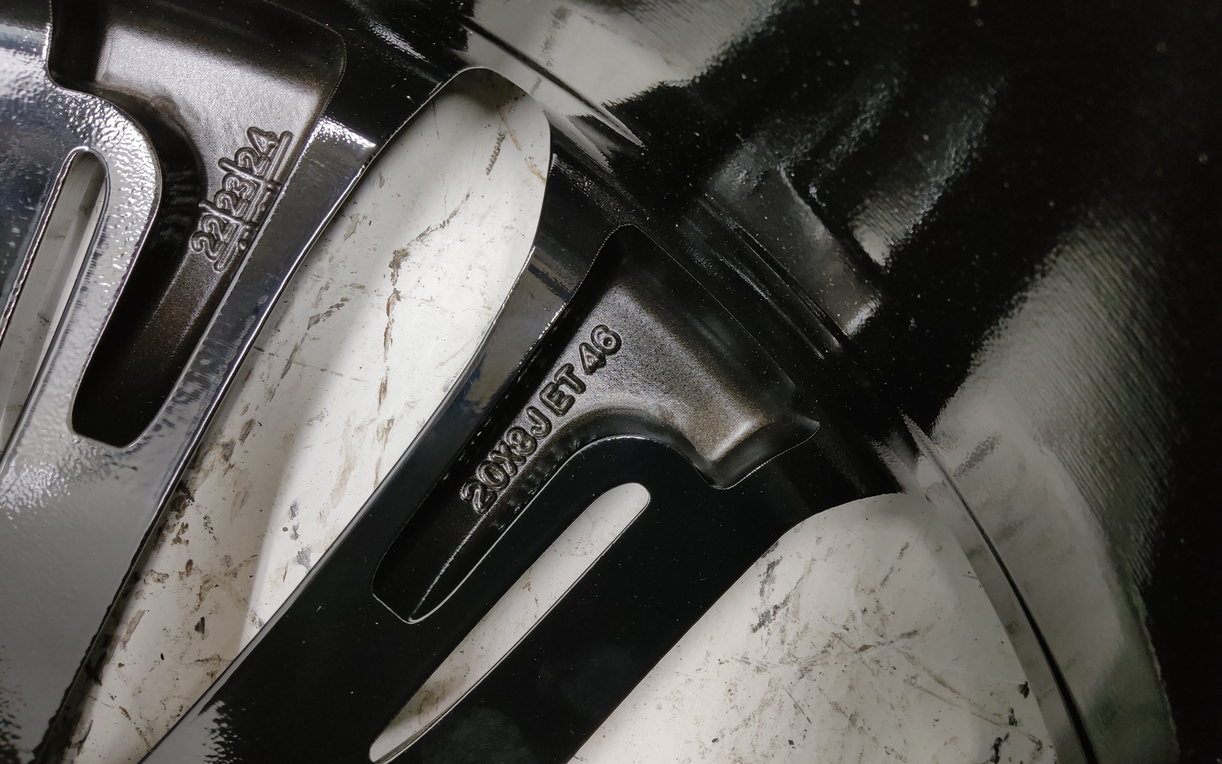 Диск колеса литой Geely Tugella R20 черный