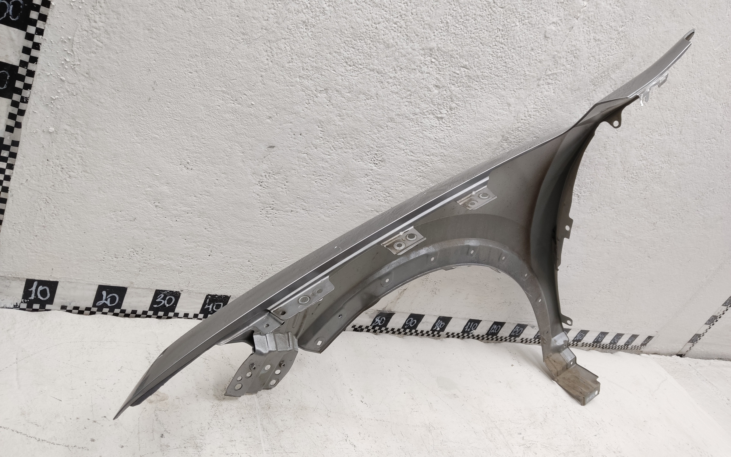 Крыло переднее правое Haval F7