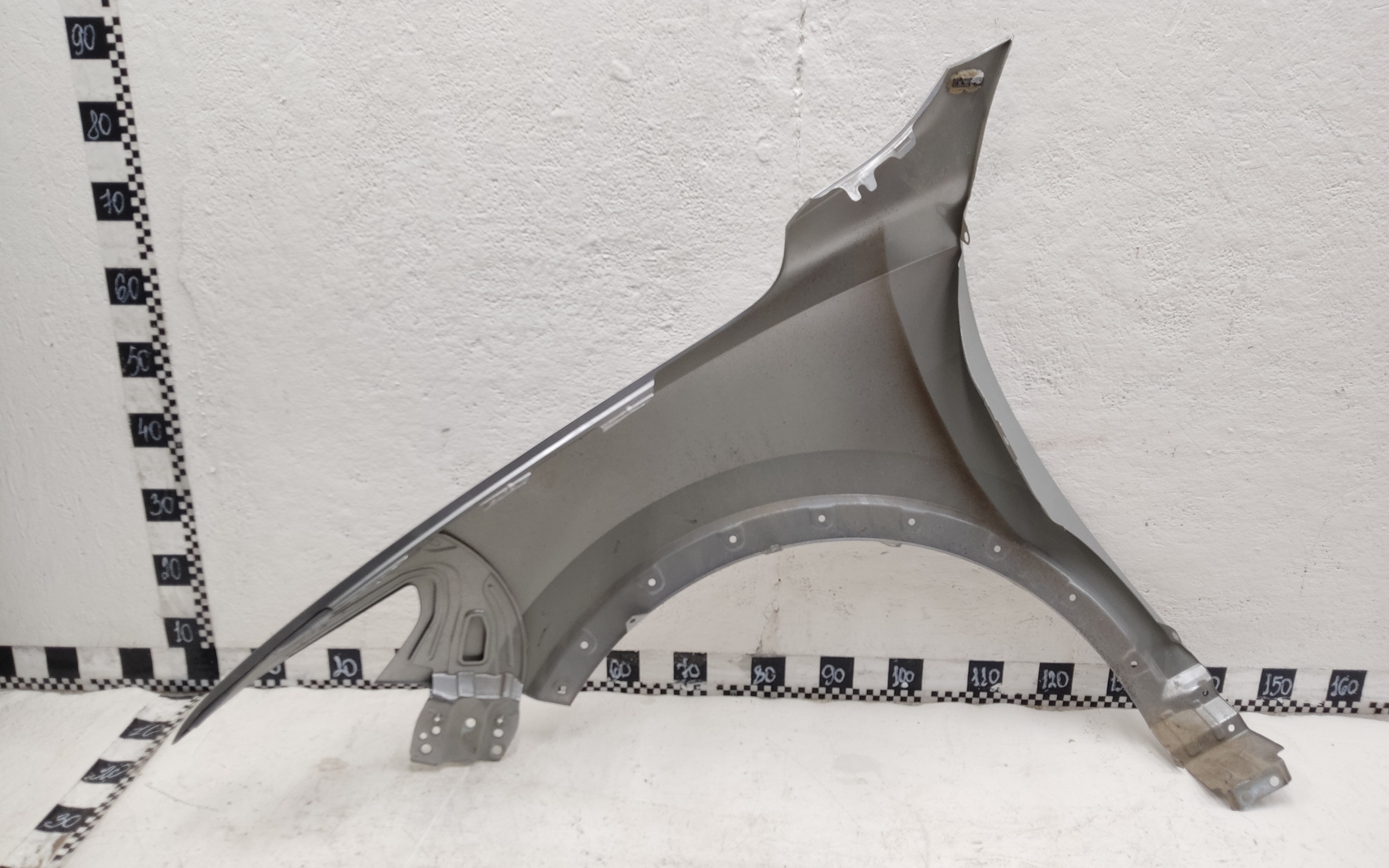 Крыло переднее правое Haval F7