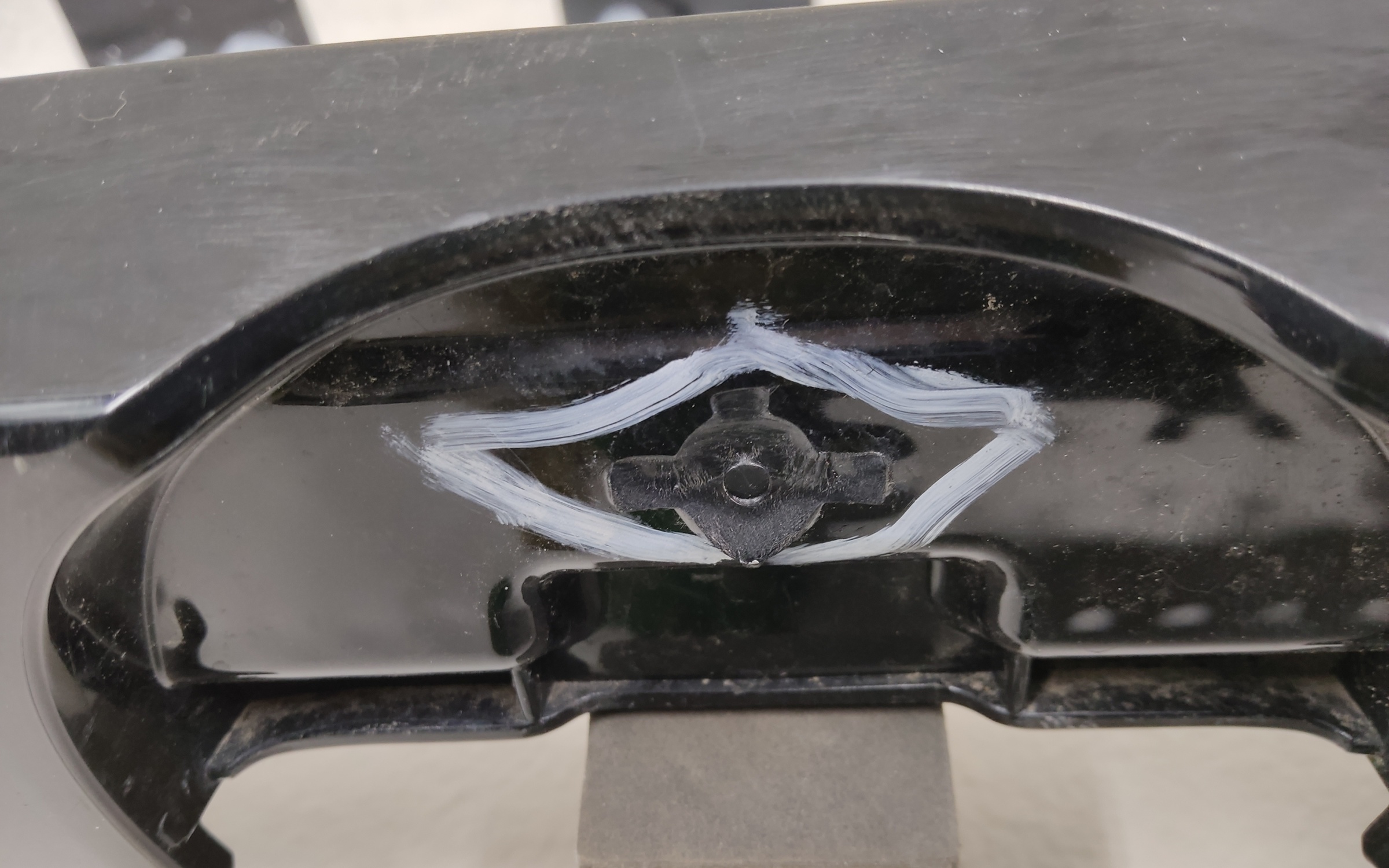 Фонарь крышки багажника Changan Uni-V