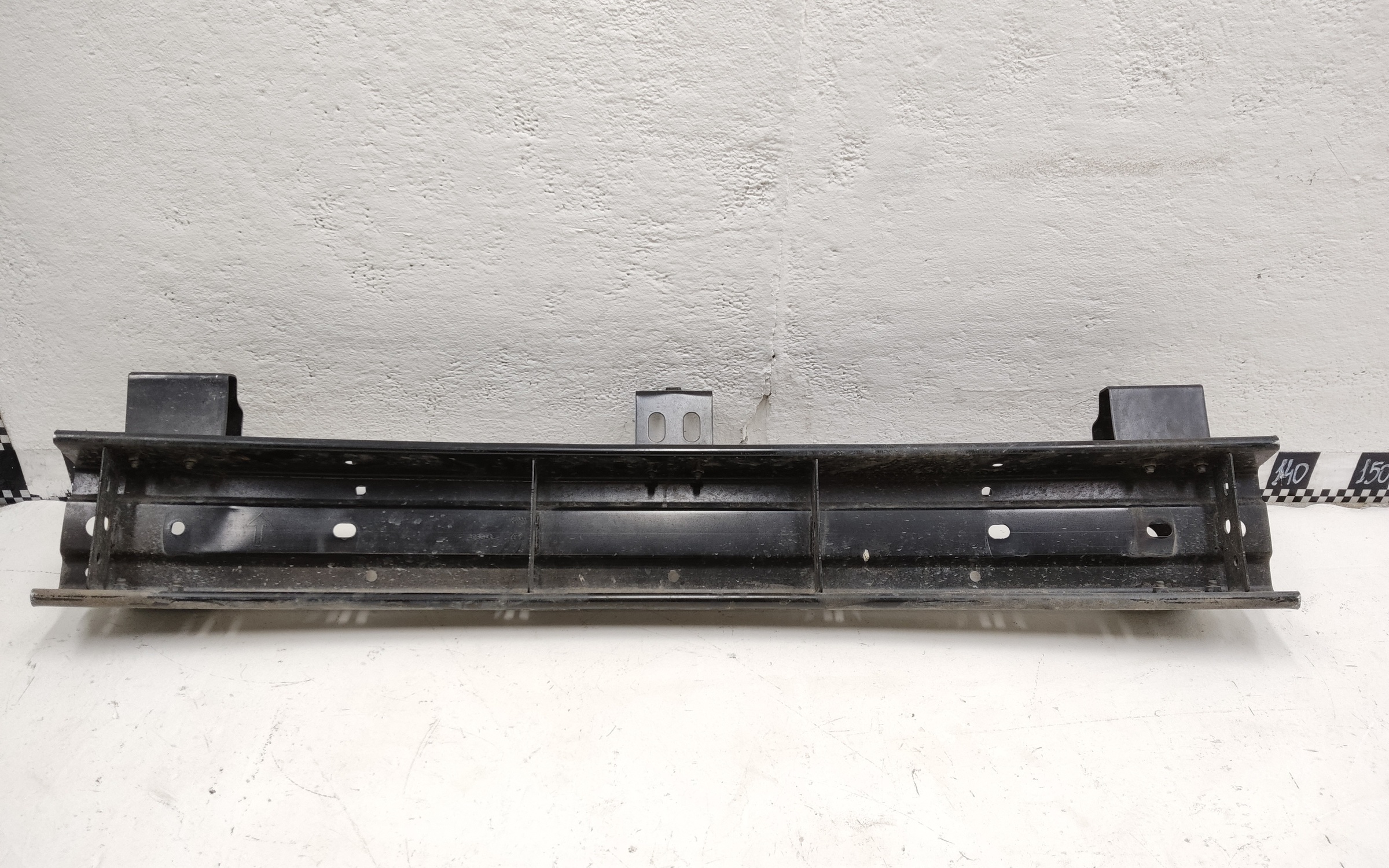 Усилитель переднего бампера Tank 300