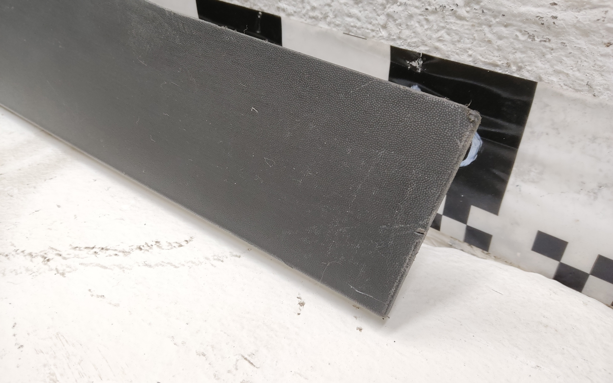 Накладка двери передней правой Kia Seltos