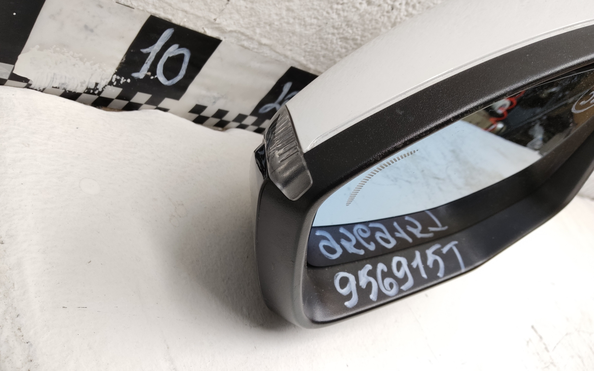 Зеркало левое Geely Tugella 16+1 контактов