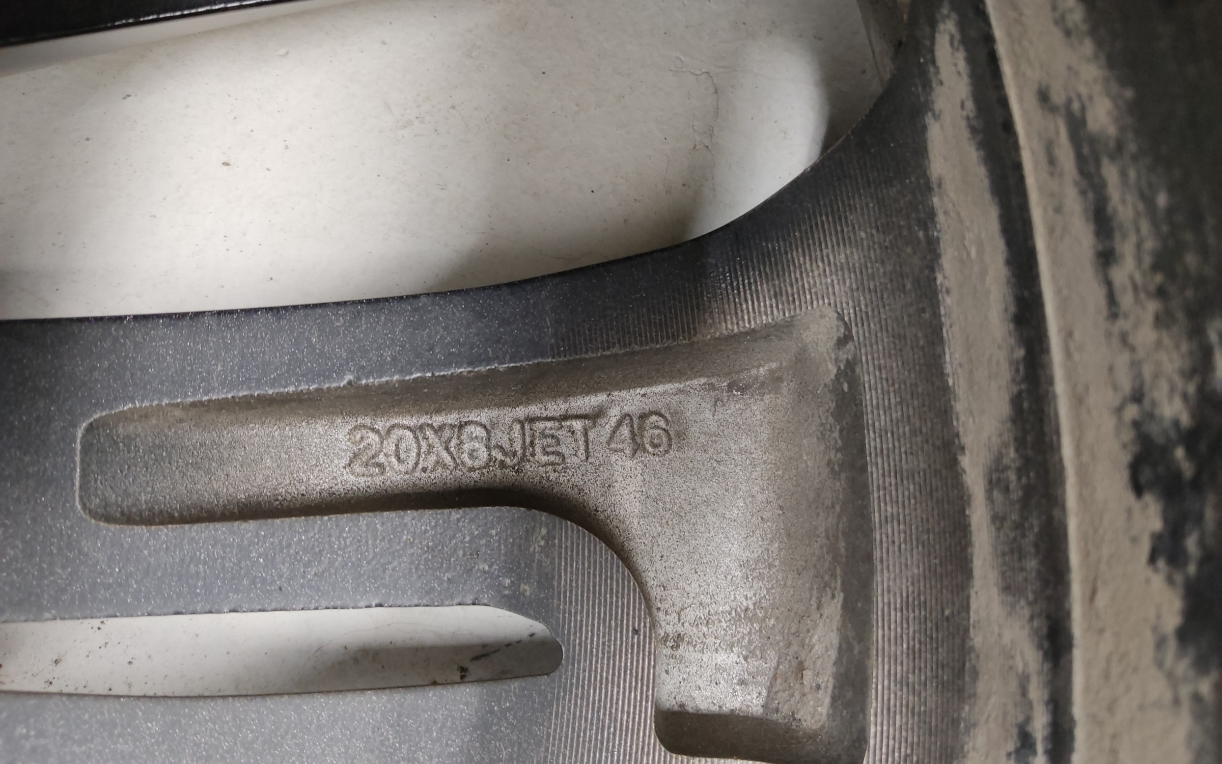 Диск колеса литой Geely Tugella R20 серый