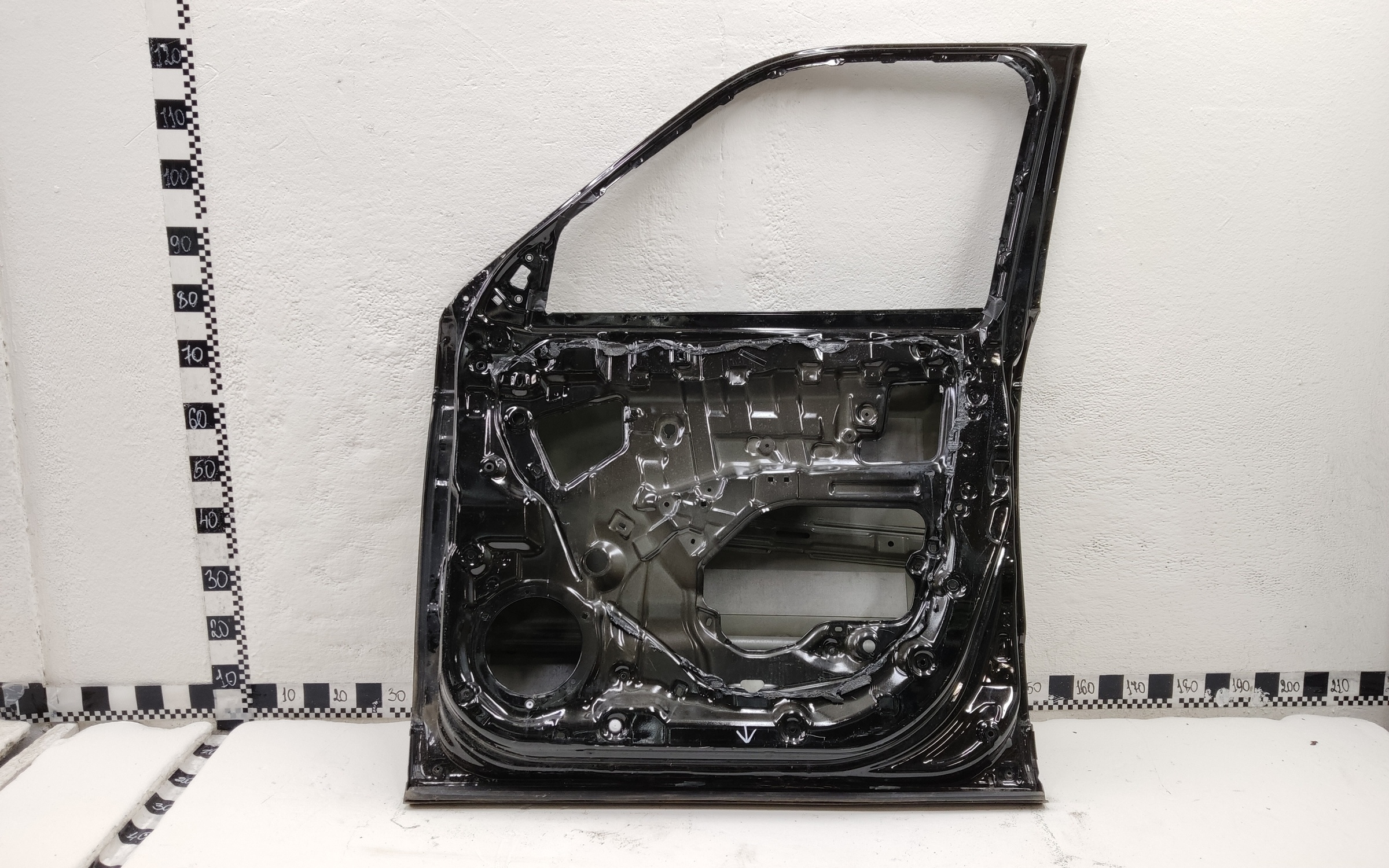 Дверь передняя правая Changan CS95 Restail