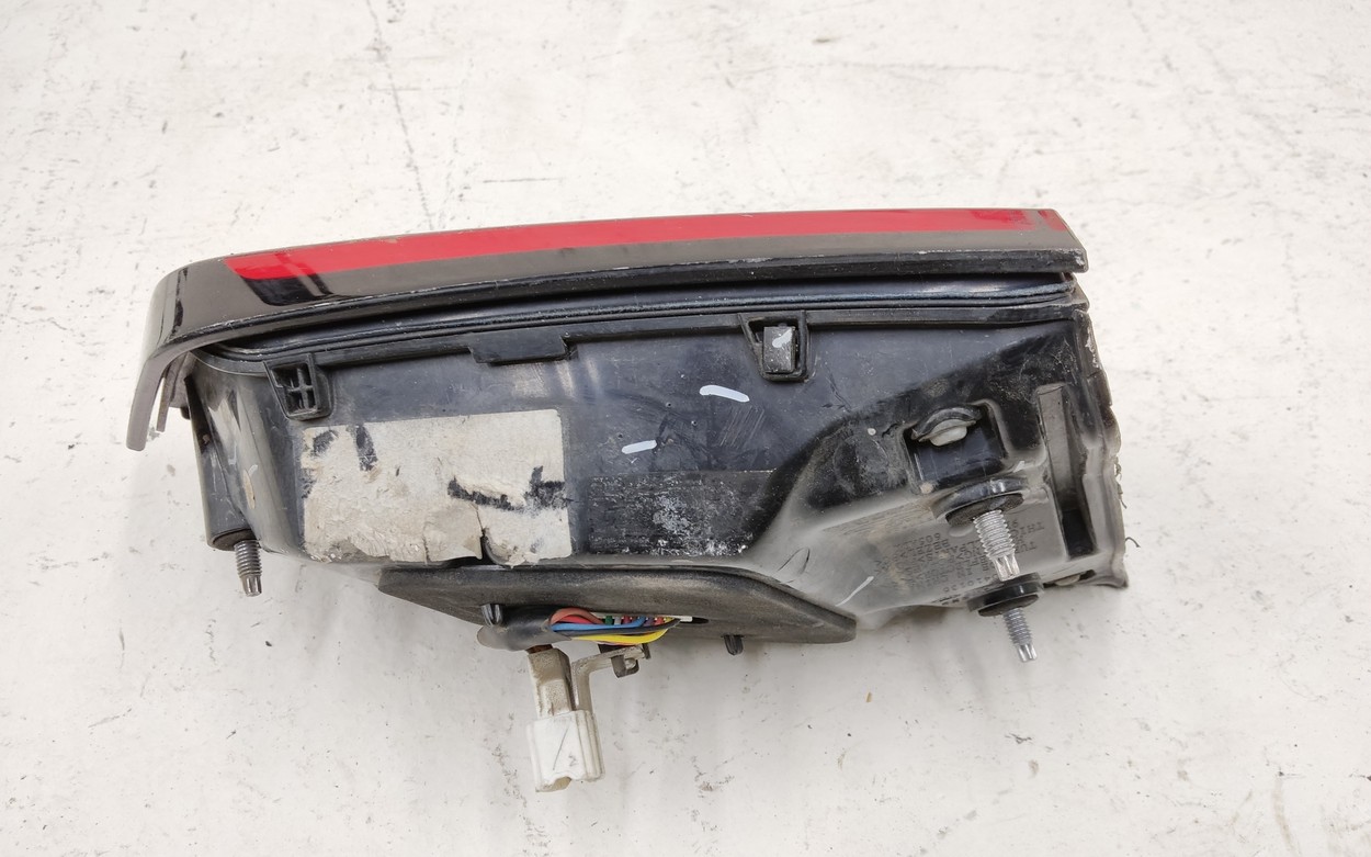 Фонарь задний правый внутренний Chery Tiggo 8 Pro