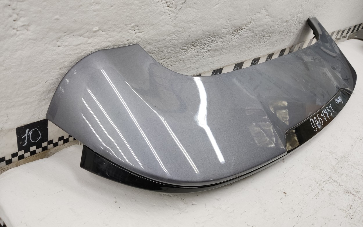 Спойлер крышки багажника Chery Tiggo 4 Pro