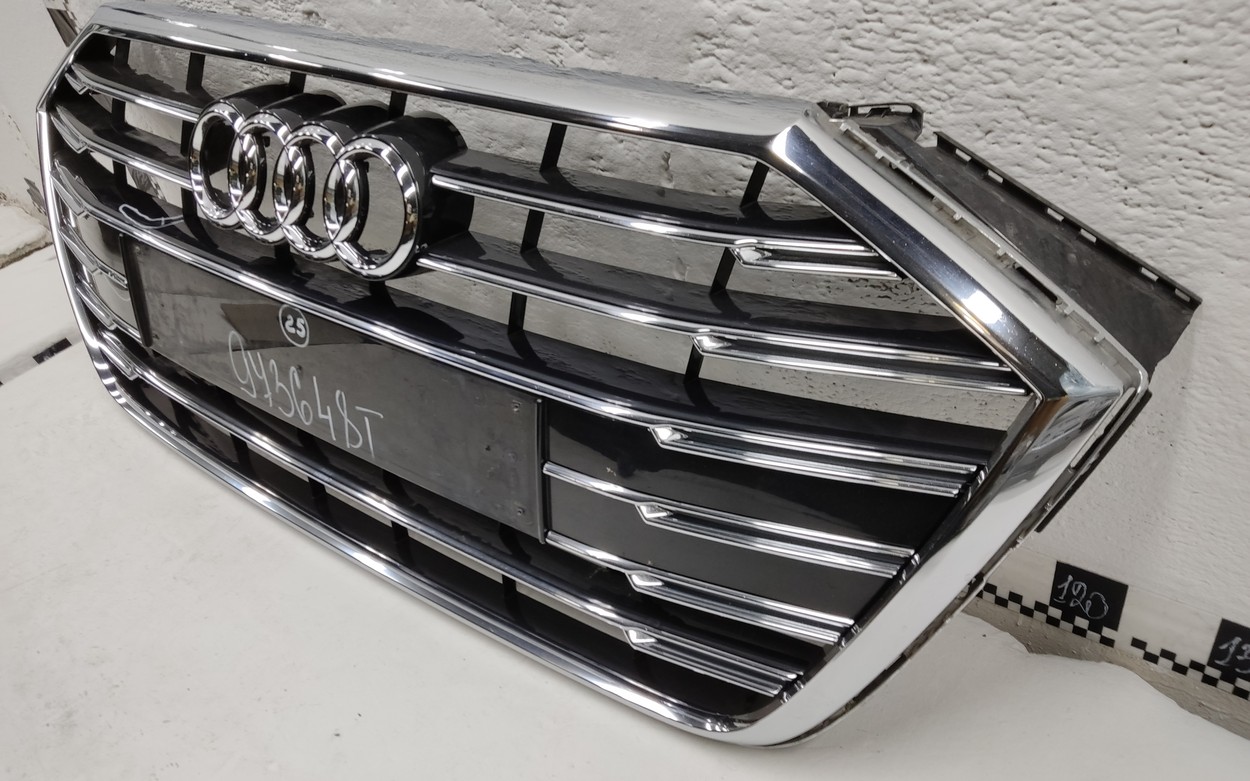 Решетка радиатора Audi A8 D5 хром