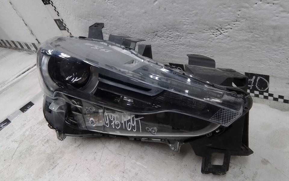 Фара передняя правая Mazda CX-5 2 LED