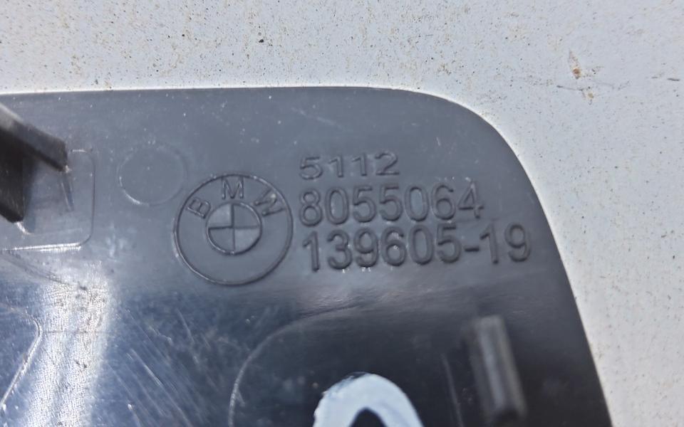 Заглушка буксировочного крюка заднего бампера правая BMW X5 F15 M пакет