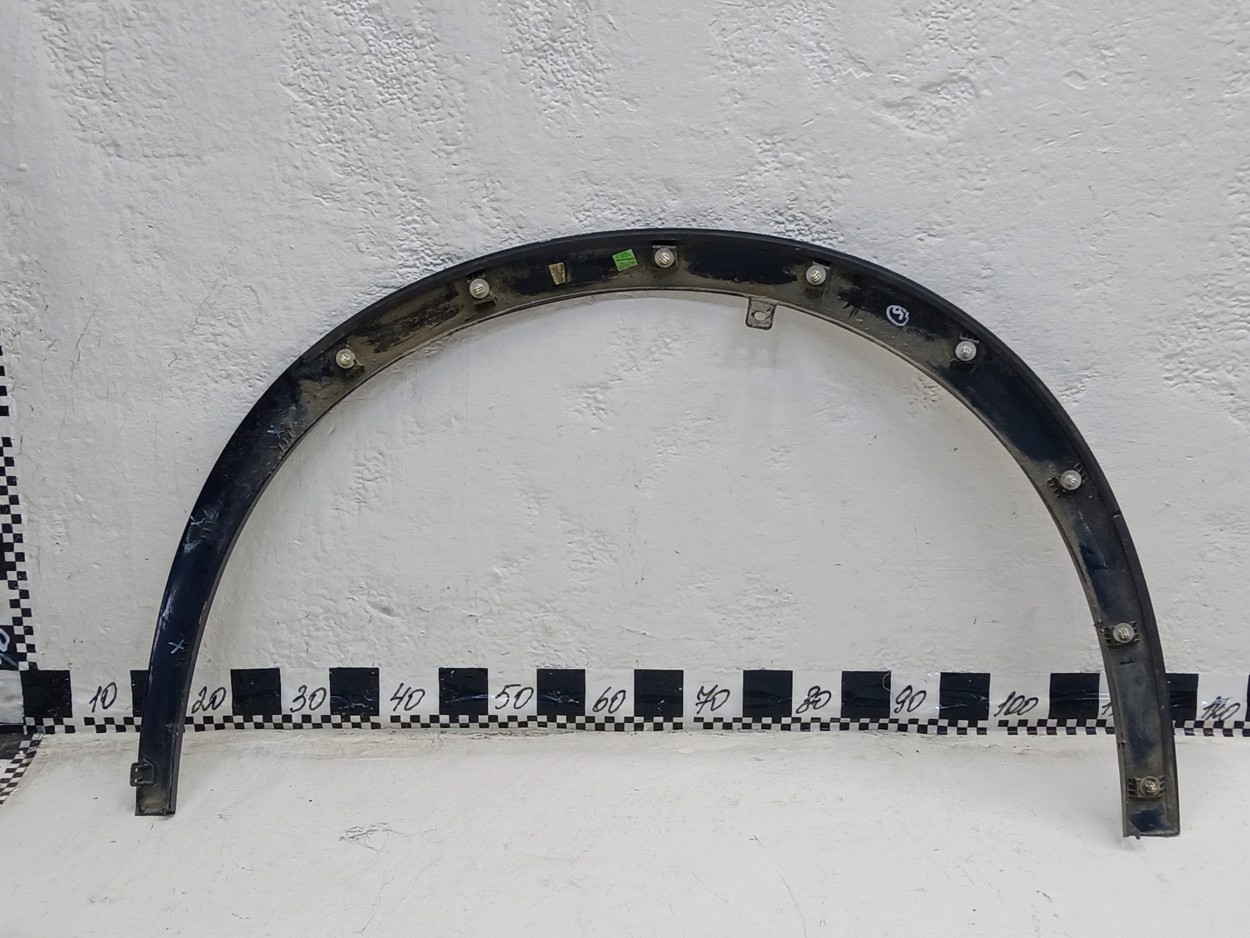 Накладка крыла переднего правого Toyota Highlander 4