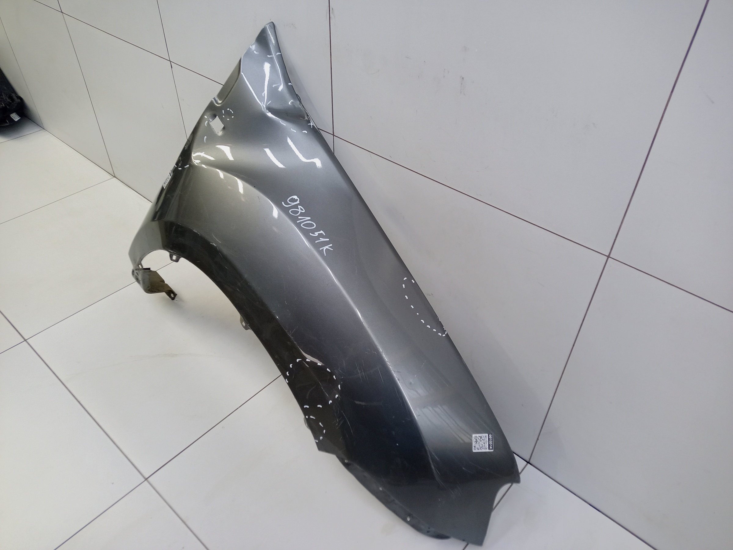 Крыло переднее правое Renault Duster 1