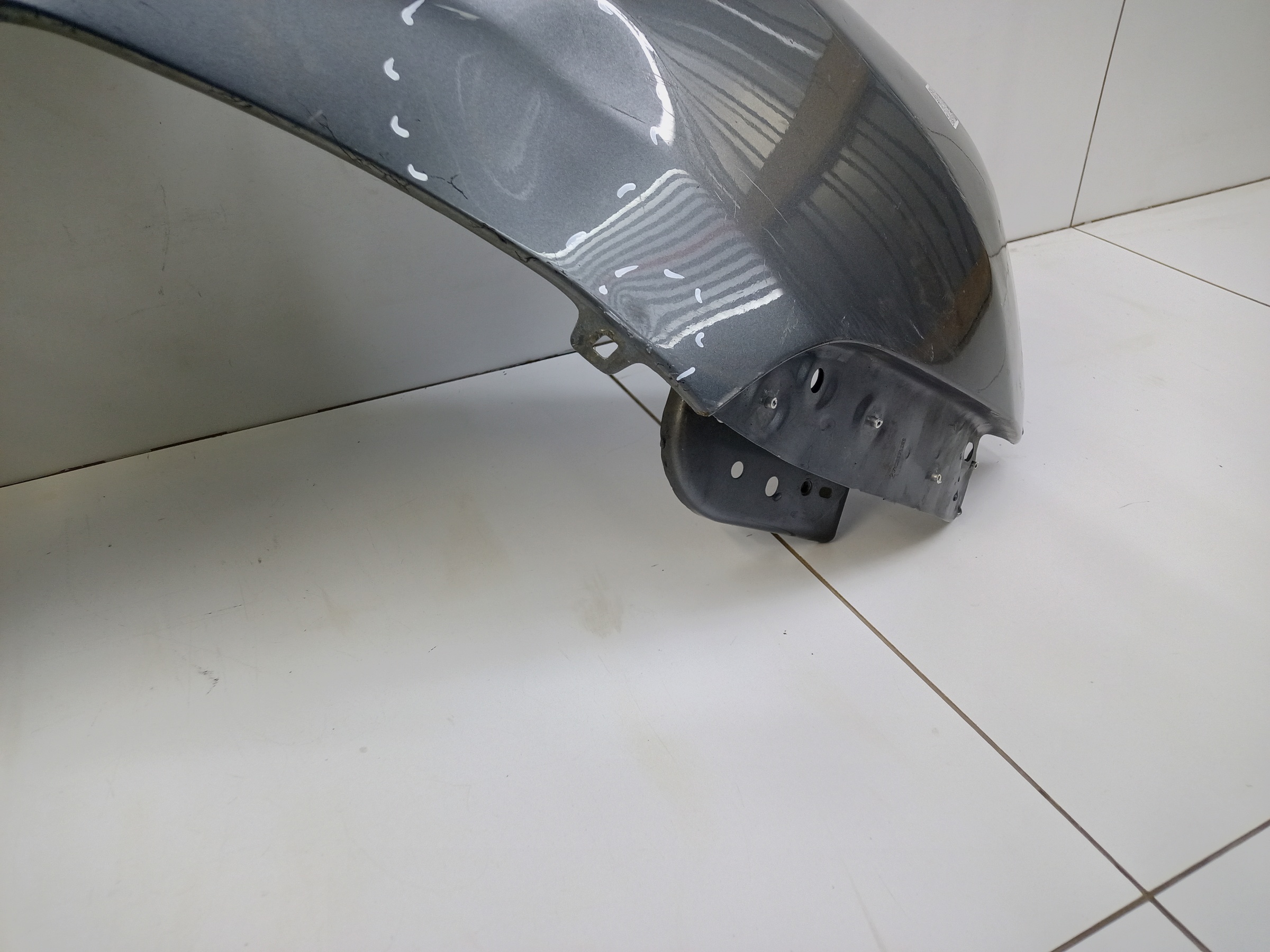 Крыло переднее правое Renault Duster 1