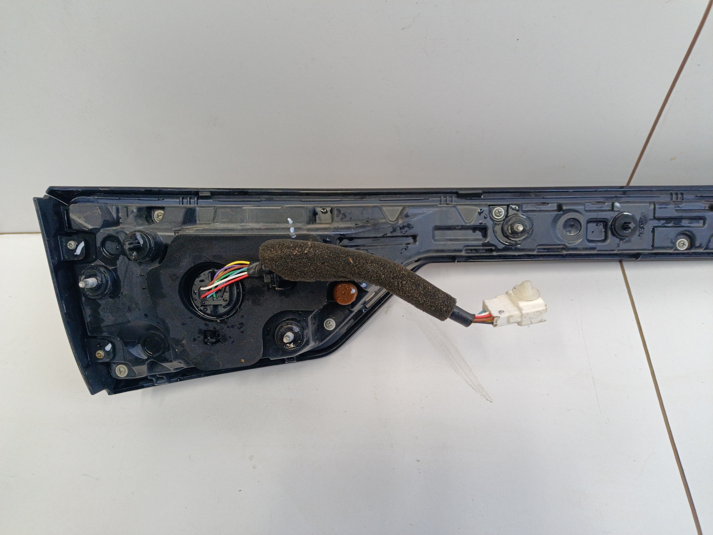 Фонарь крышки багажника Exeed LX