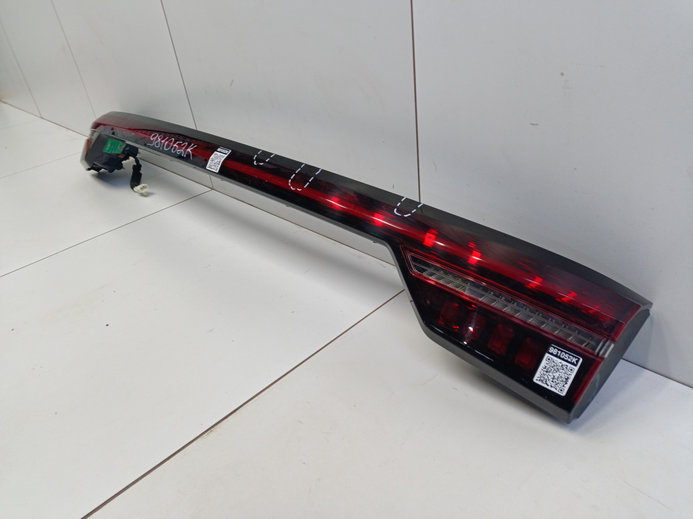 Фонарь крышки багажника Exeed LX