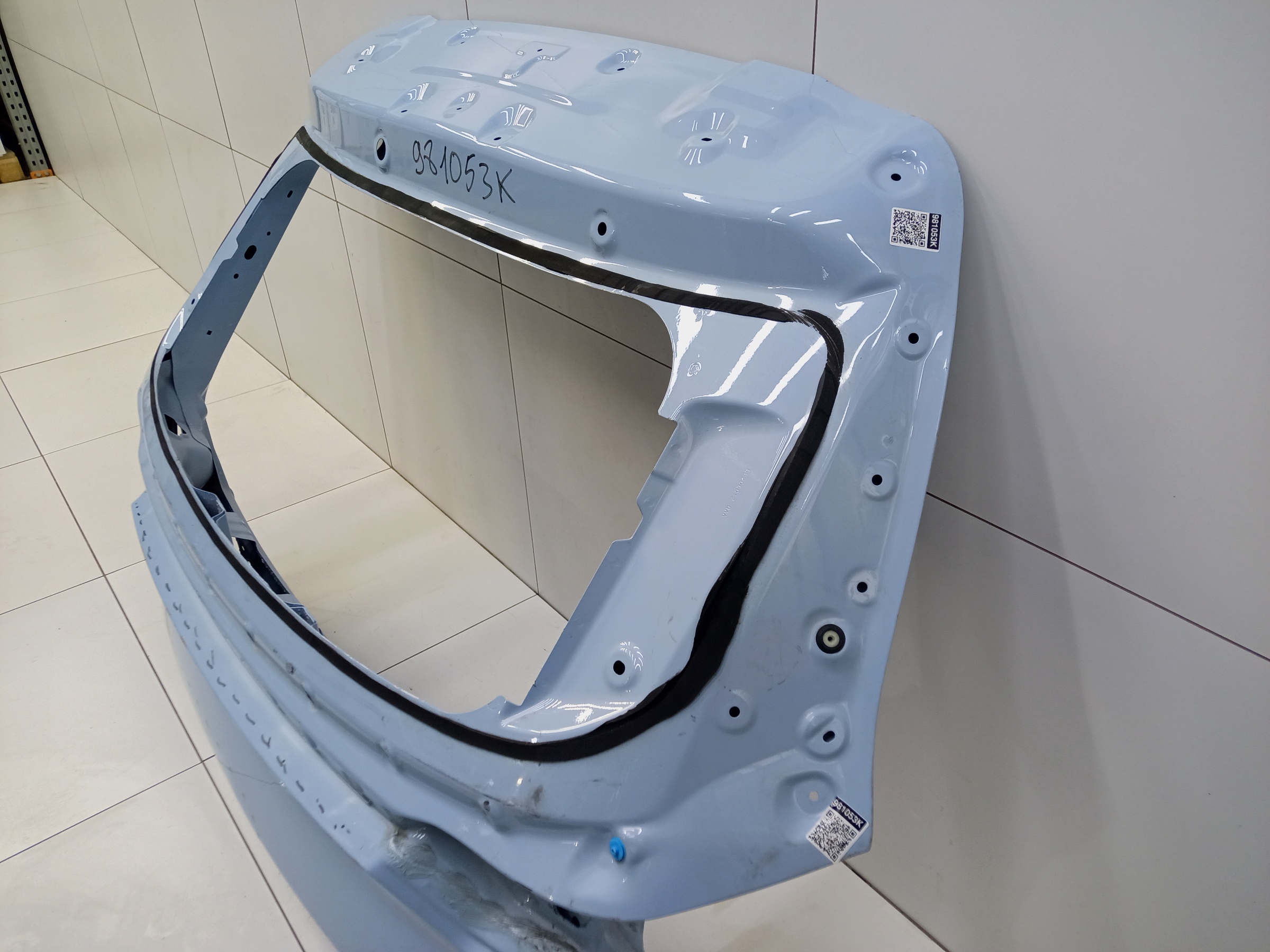 Крышка багажника Exeed LX