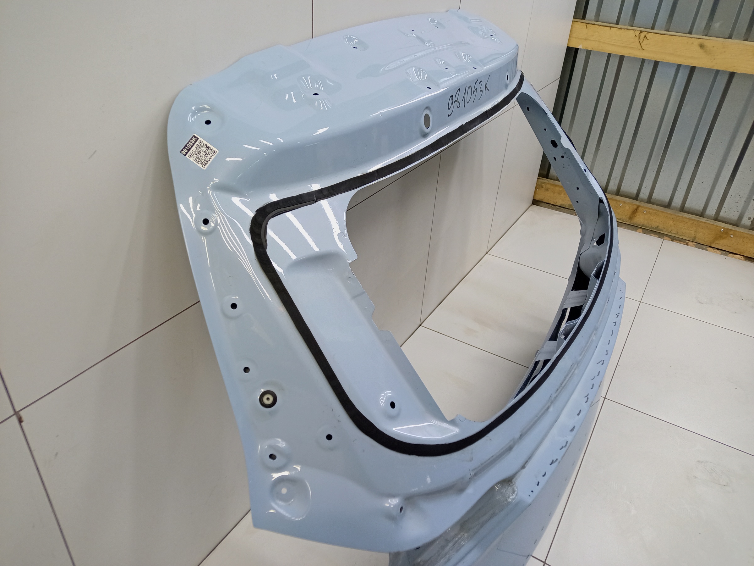 Крышка багажника Exeed LX