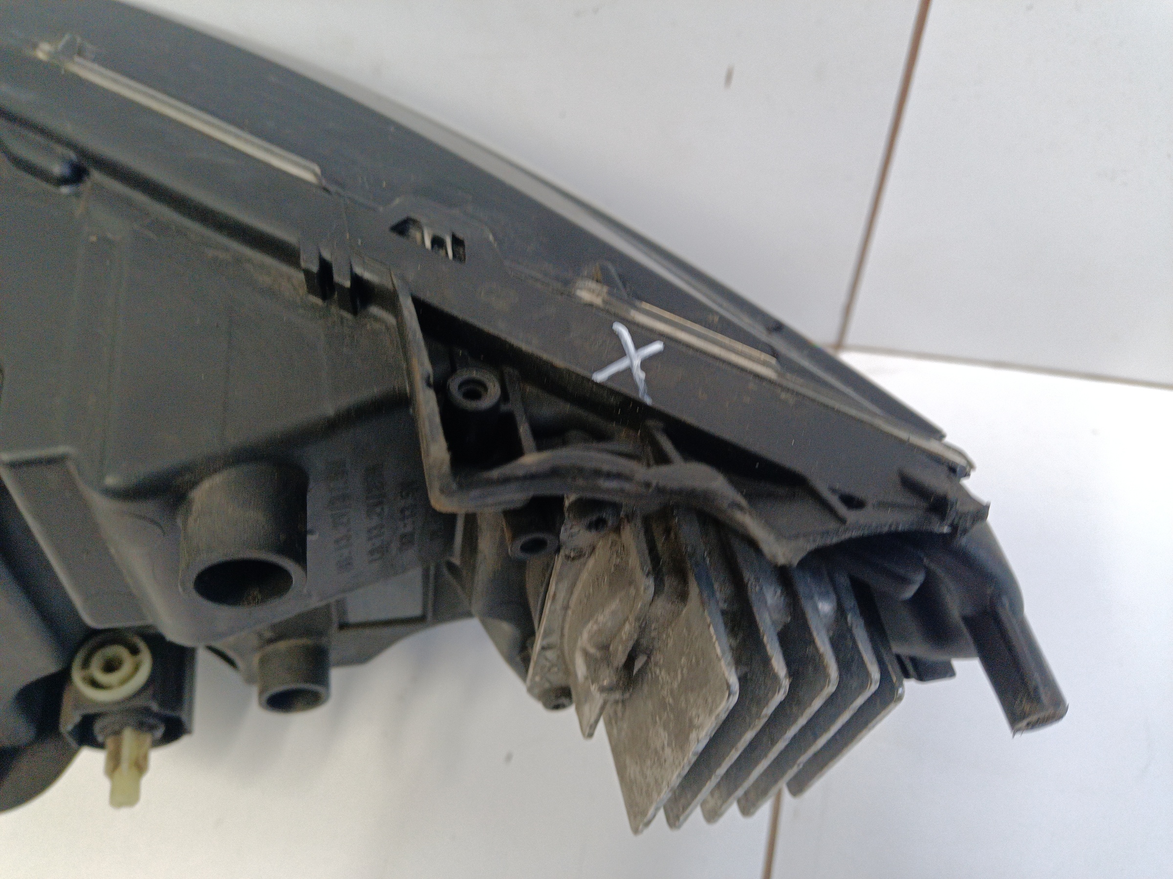 Фара передняя правая Renault Koleos 2 Restail LED