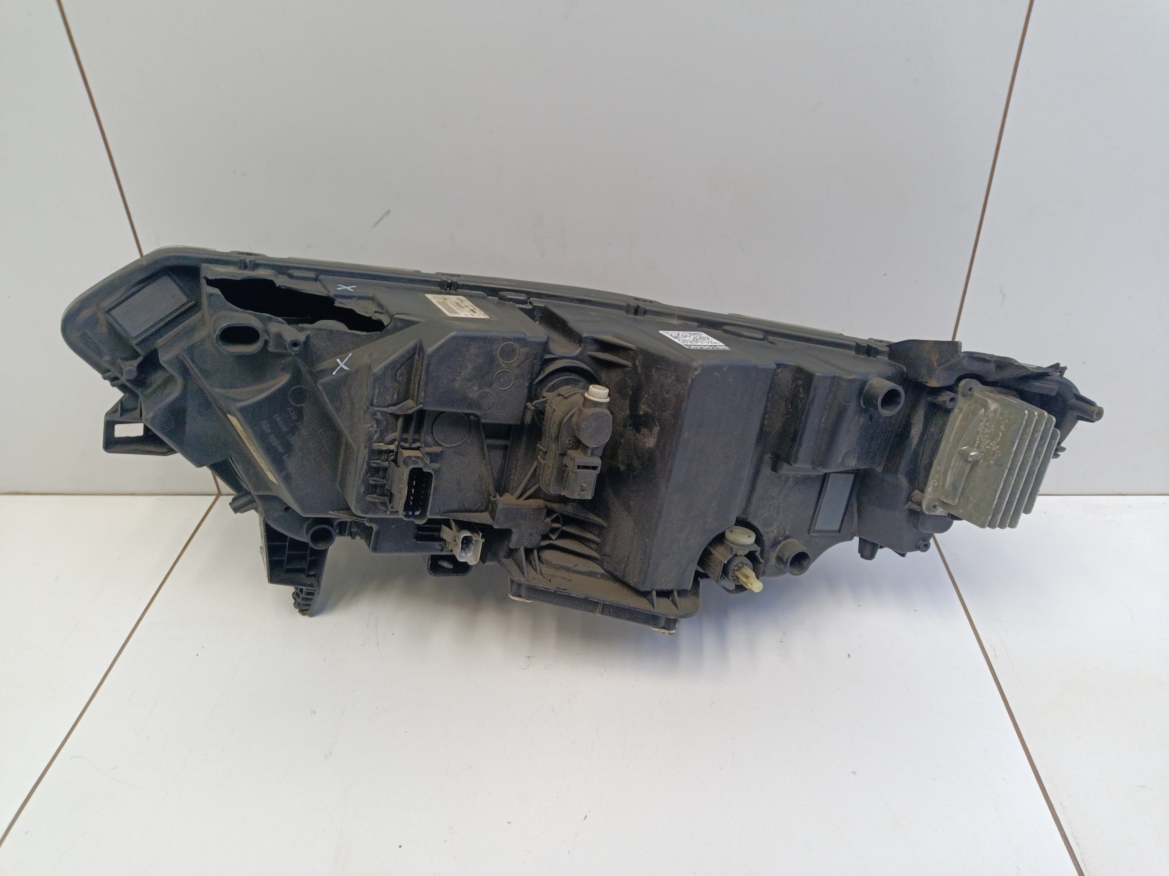 Фара передняя правая Renault Koleos 2 Restail LED