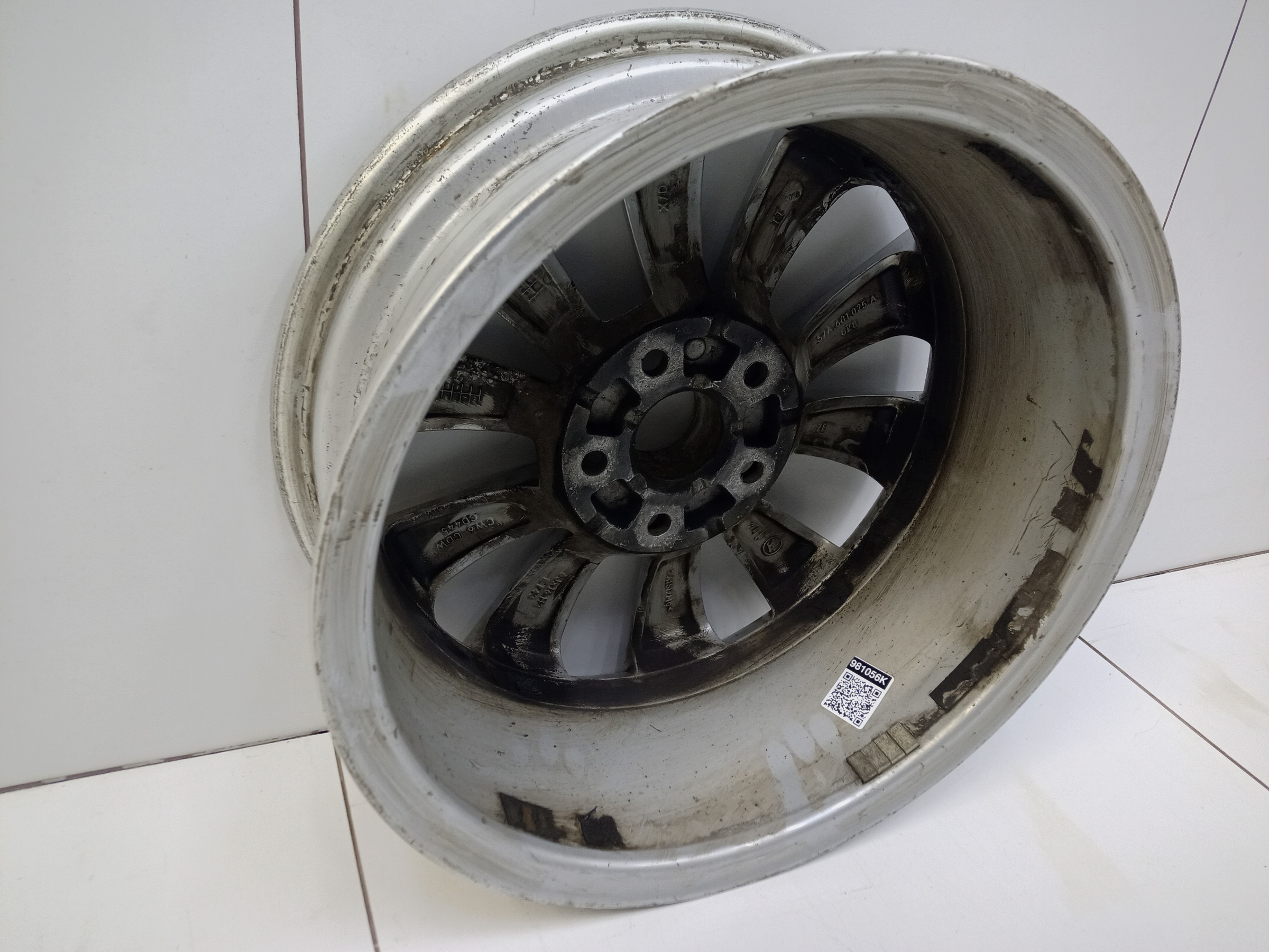 Диск колеса литой Skoda Karoq R16