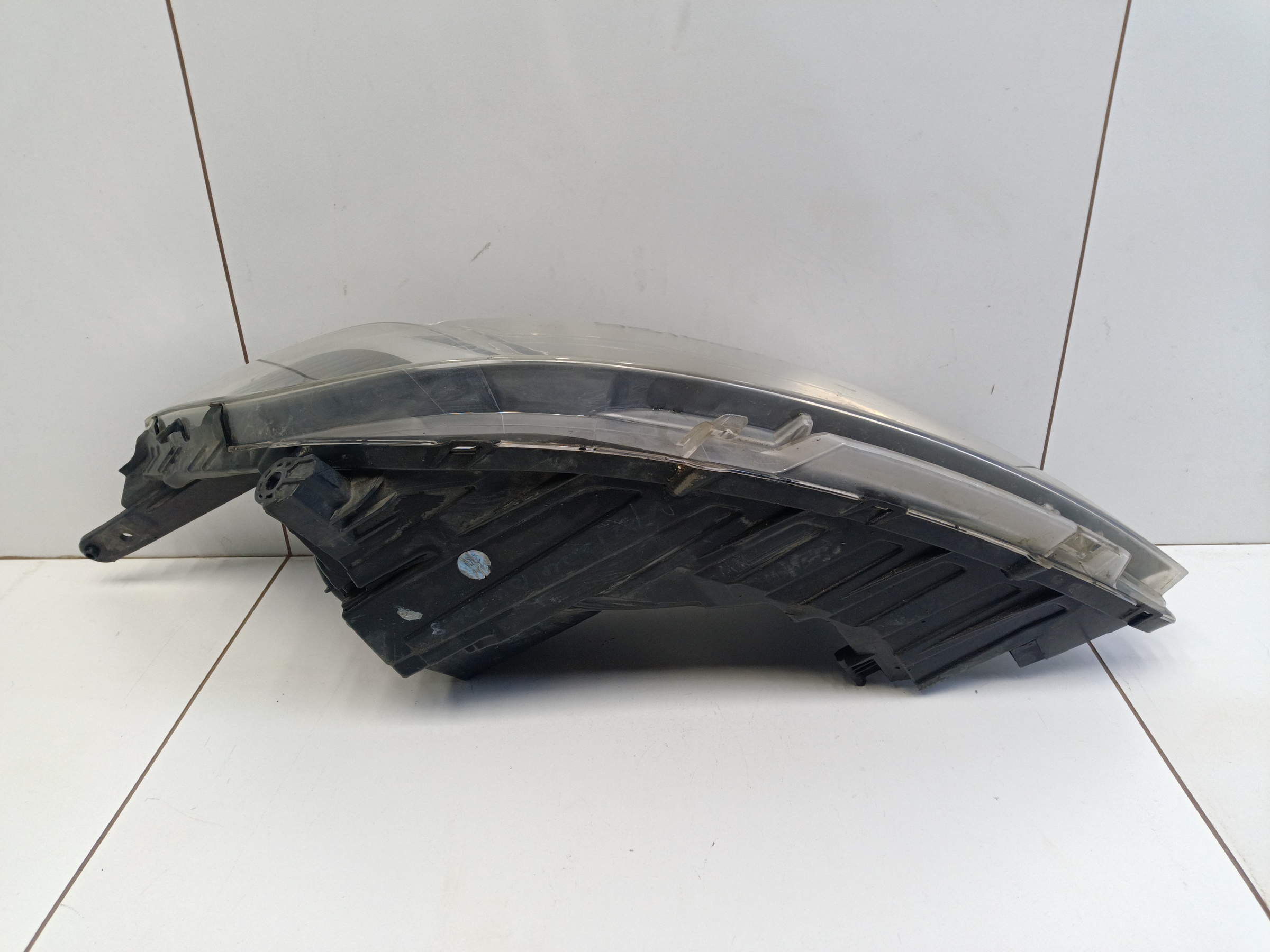 Фара передняя правая Kia Rio 3