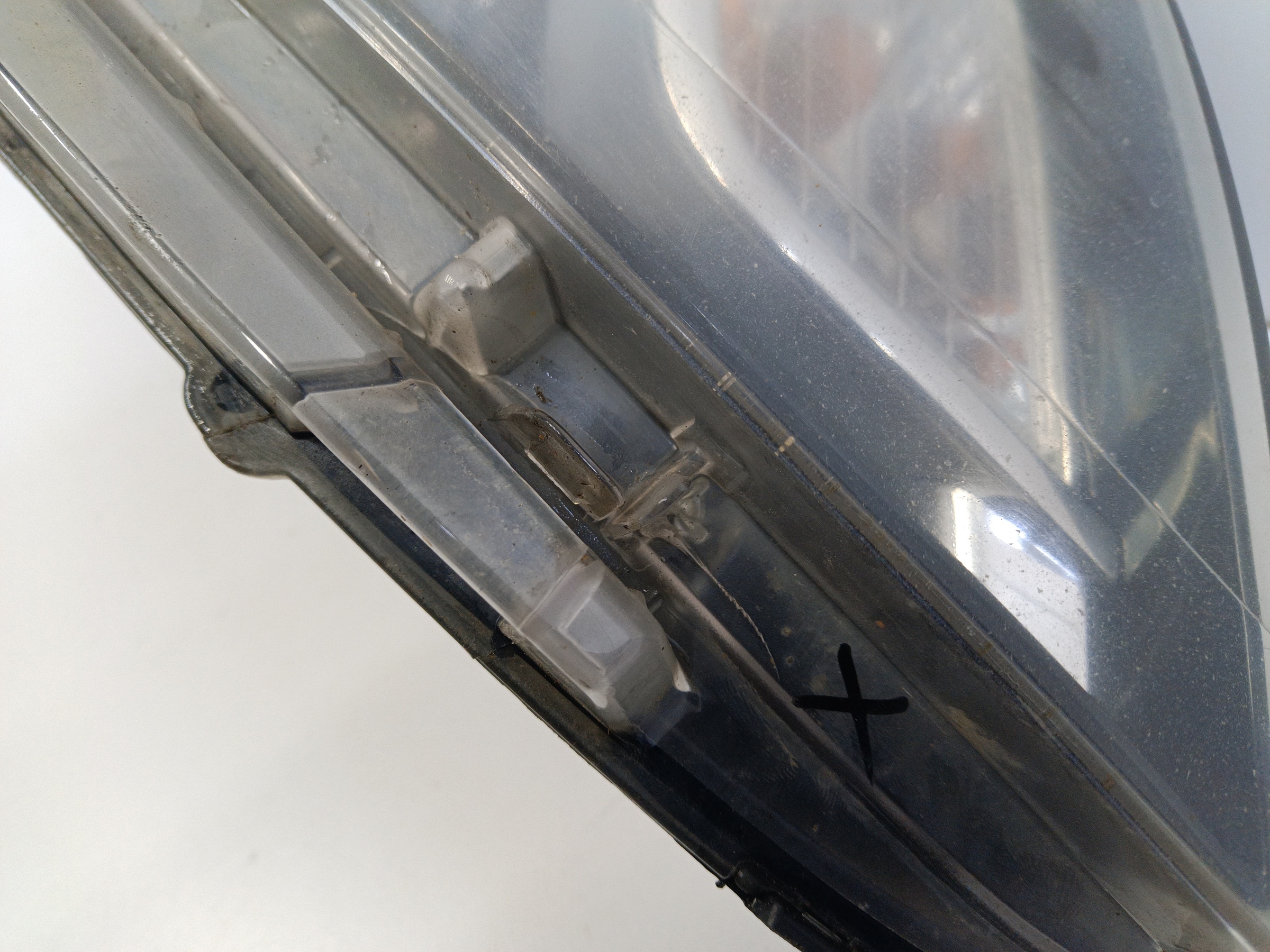 Фара передняя правая Kia Rio 3