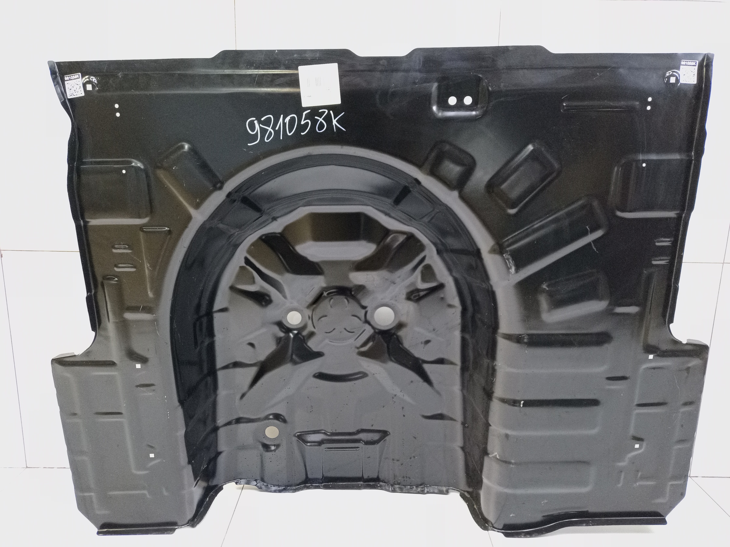 Пол багажника " корыто " Hyundai Solaris 1 Sedan