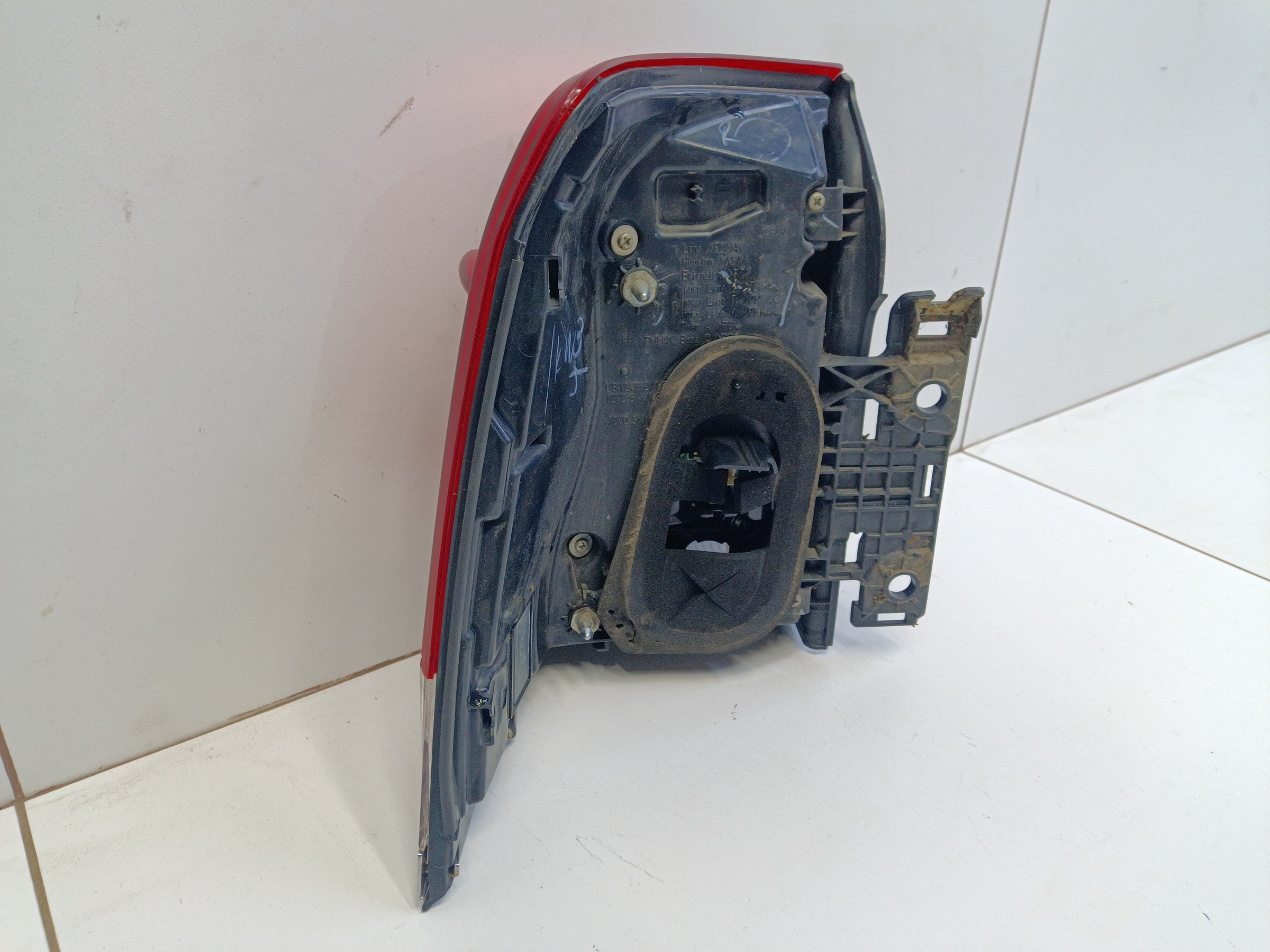 Фонарь задний правый наружный Toyota Land Cruiser 200 Restail 2 LED