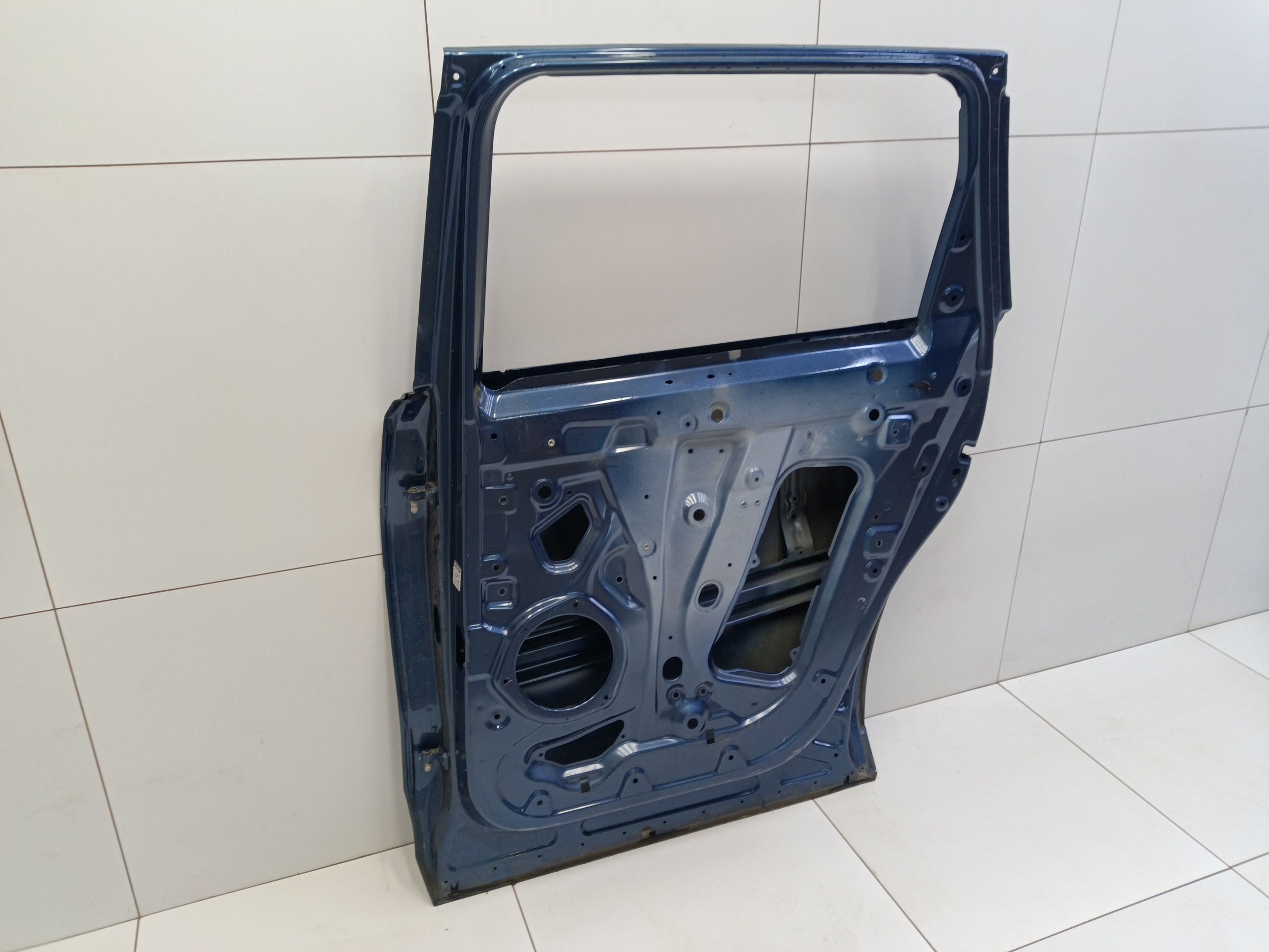 Дверь задняя правая Exeed VX