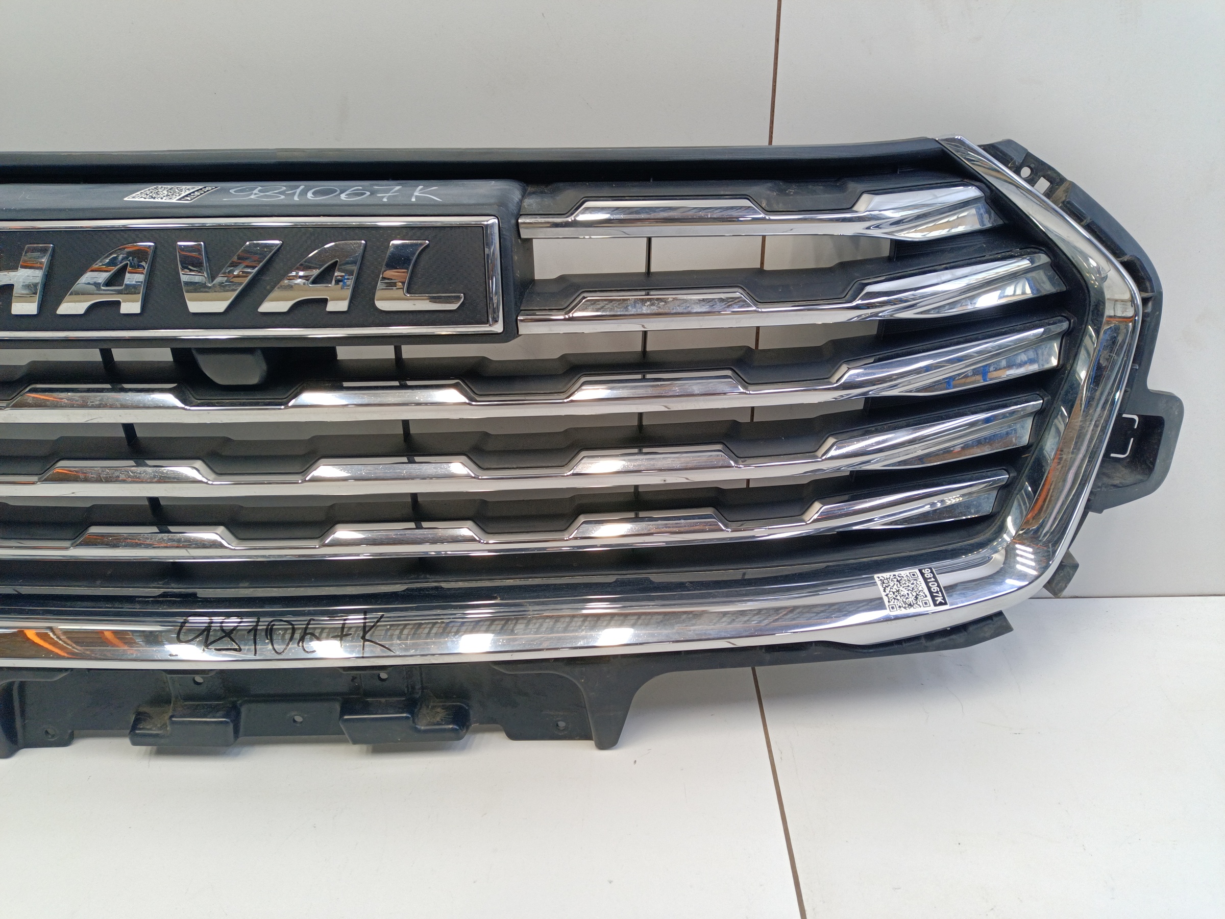 Решётка радиатора Haval Jolion без камеры