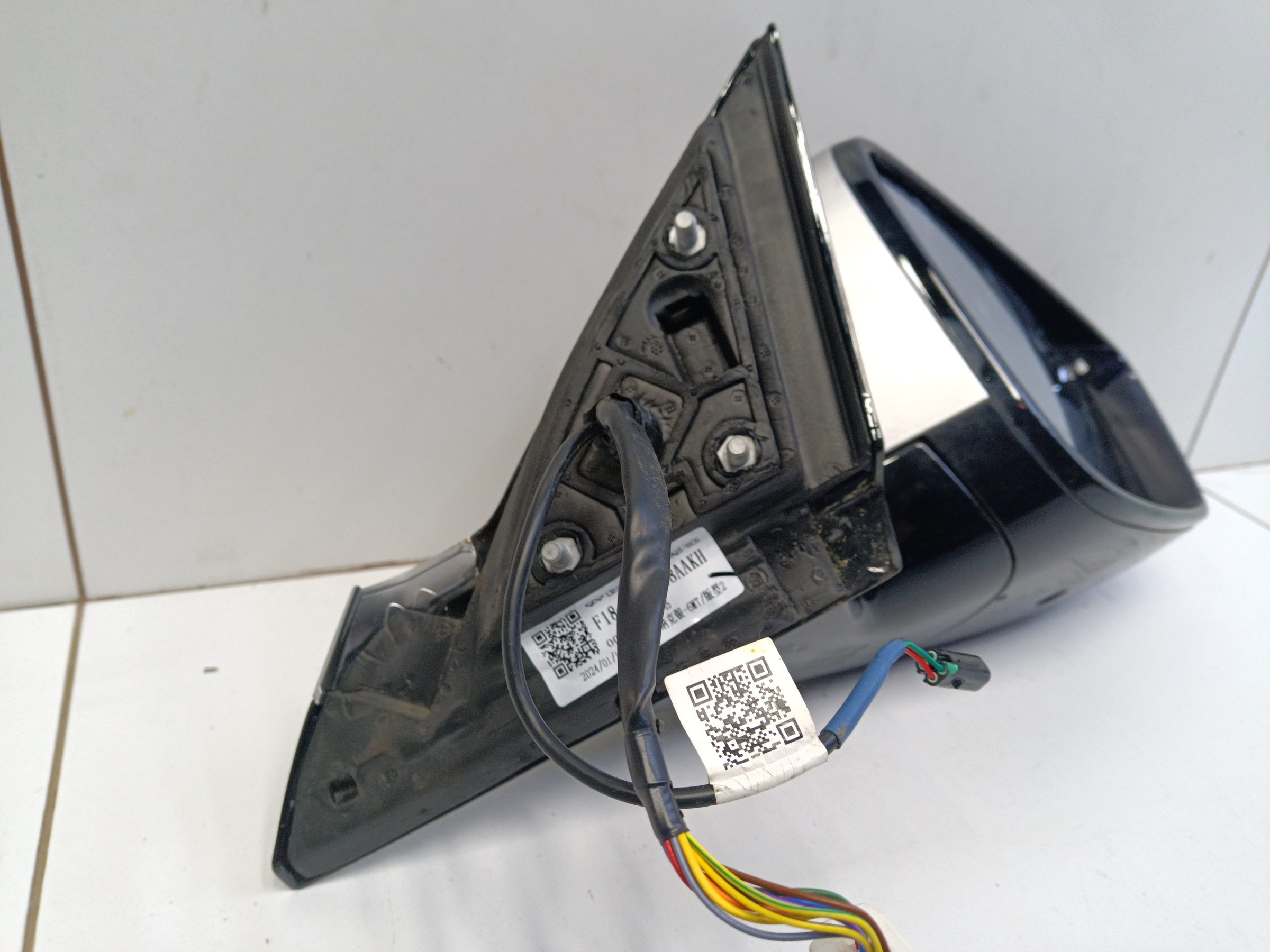 Зеркало правое Jetour X70 Plus Restail 11+4 контакта