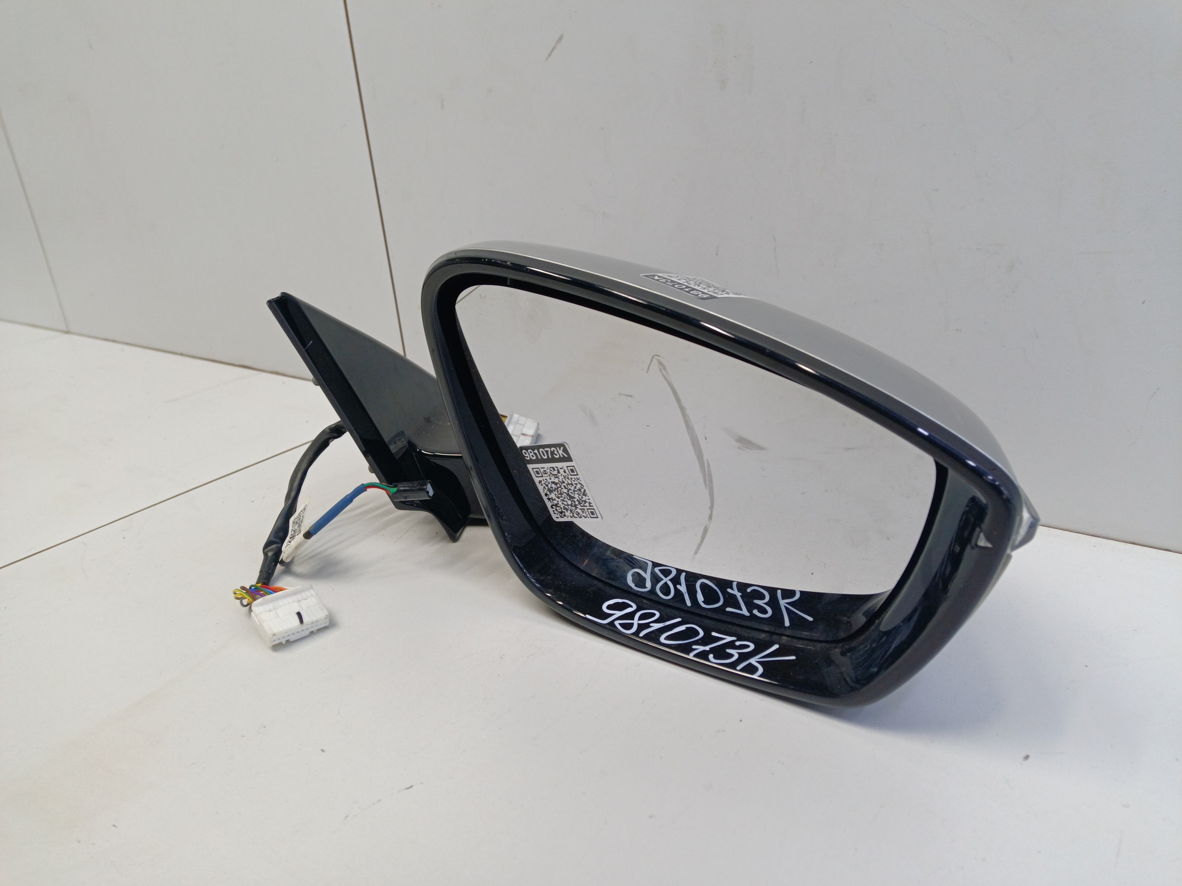 Зеркало правое Jetour X70 Plus Restail 11+4 контакта