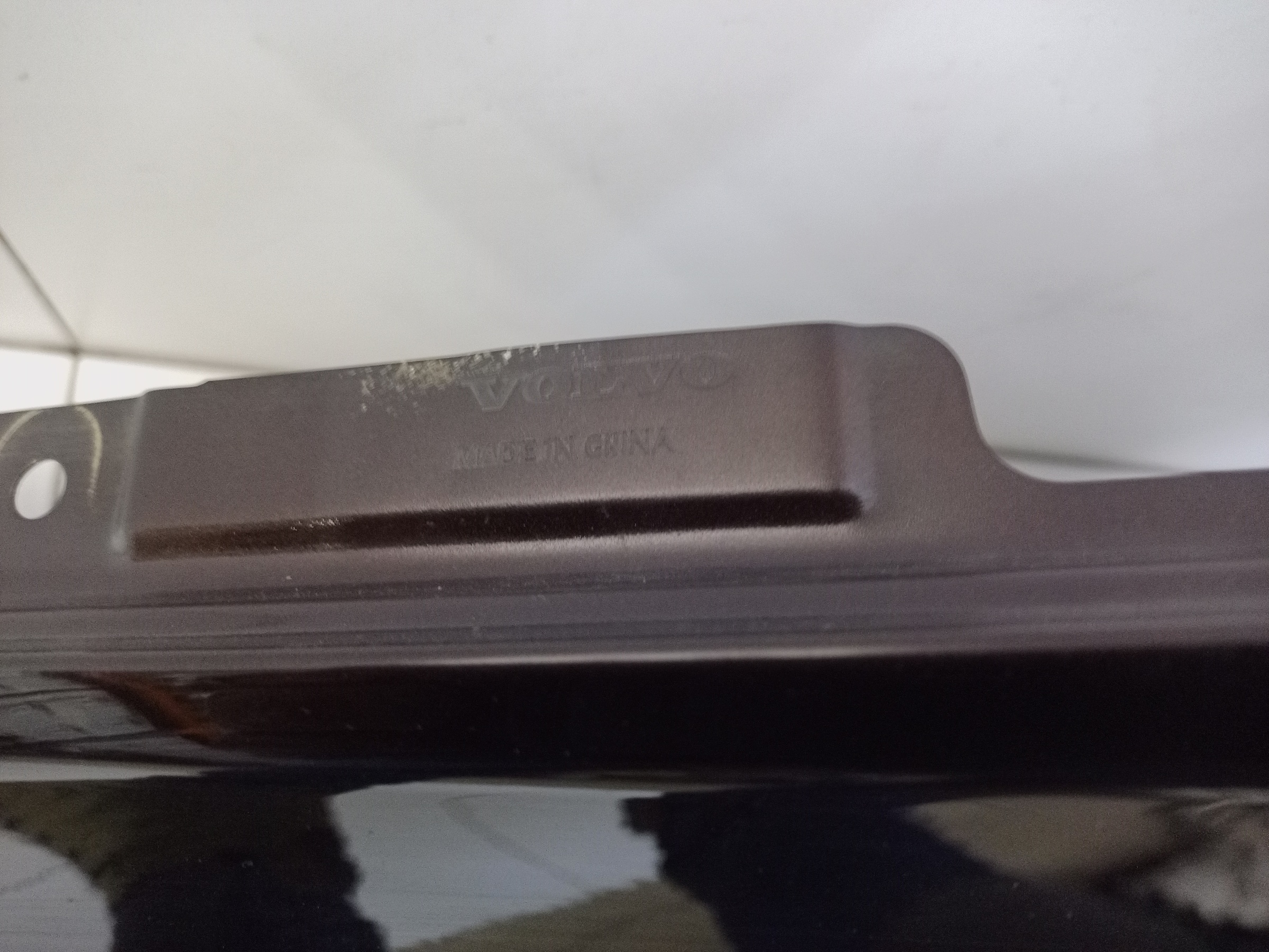 Крыло переднее левое Volvo XC60 2