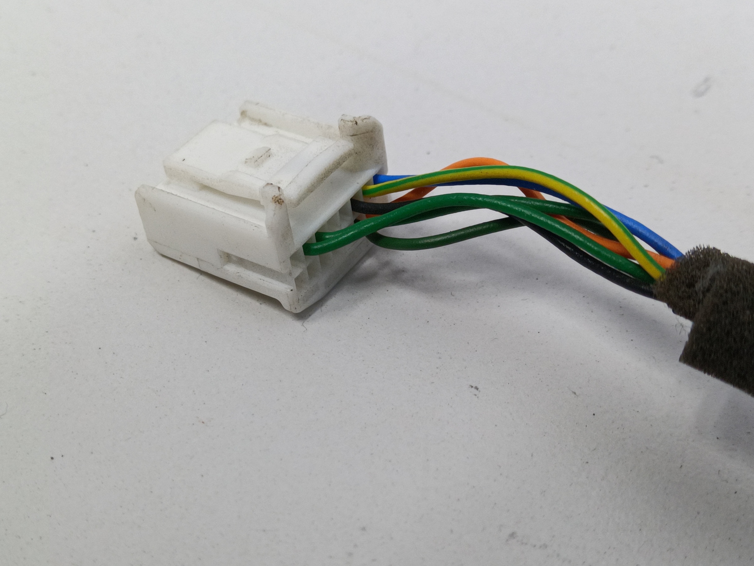 Зеркало правое Haval M6 2 7 контактов