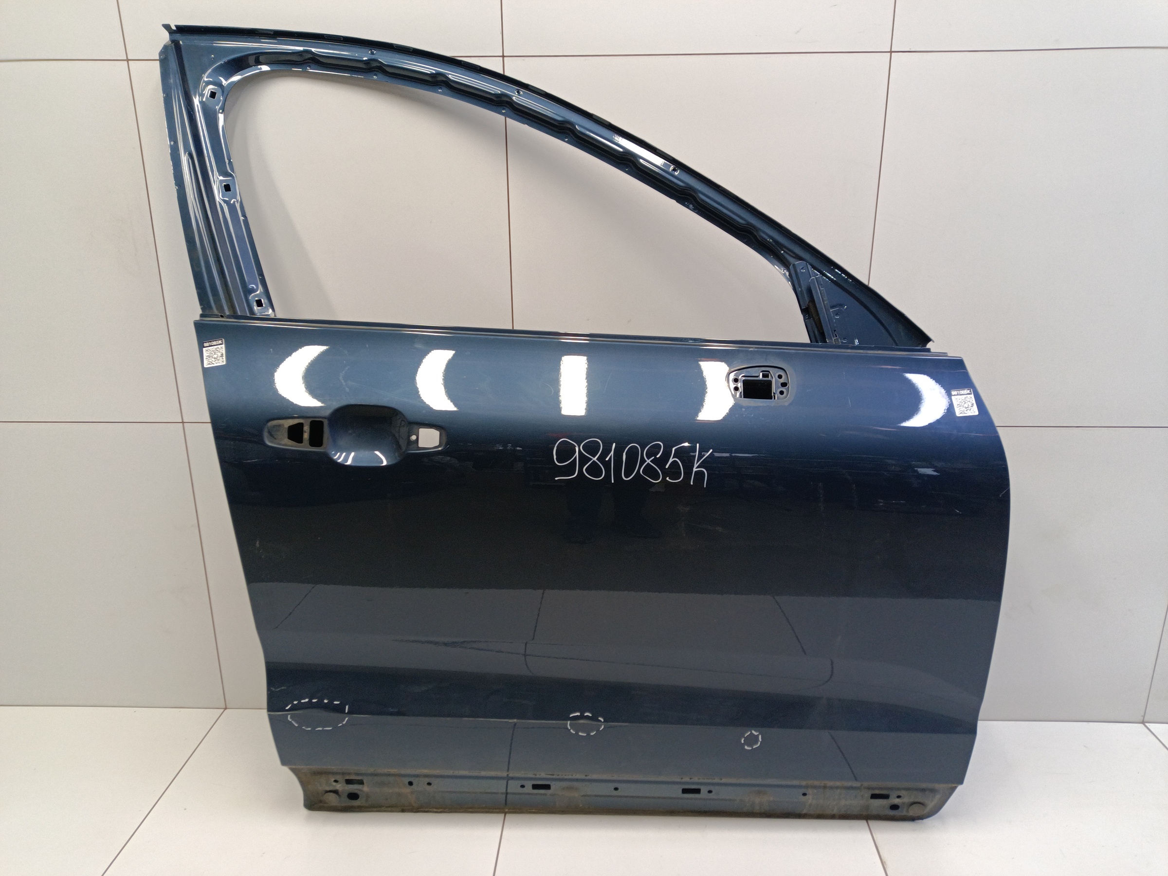 Дверь передняя правая Volvo XC60 2