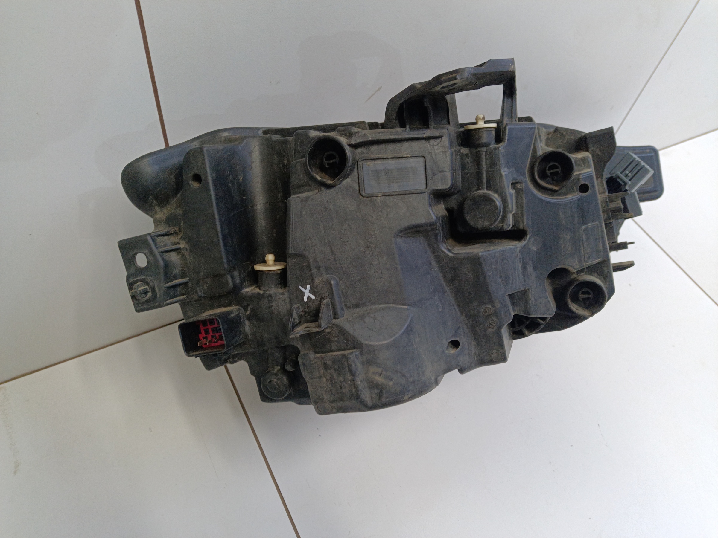 Фара передняя левая Volvo XC60 2 LED