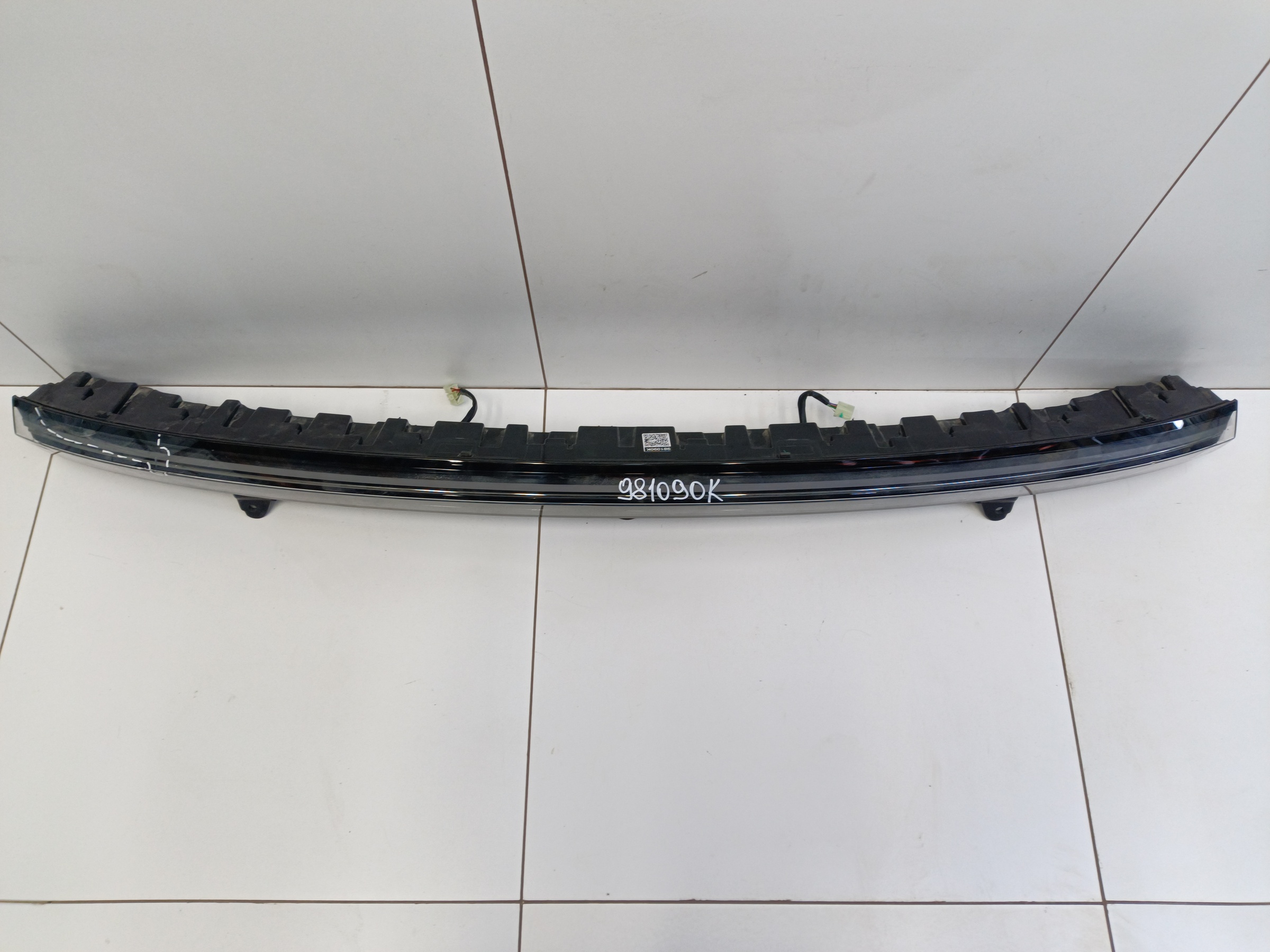 Фонарь задний центральный LiXiang L9 LED