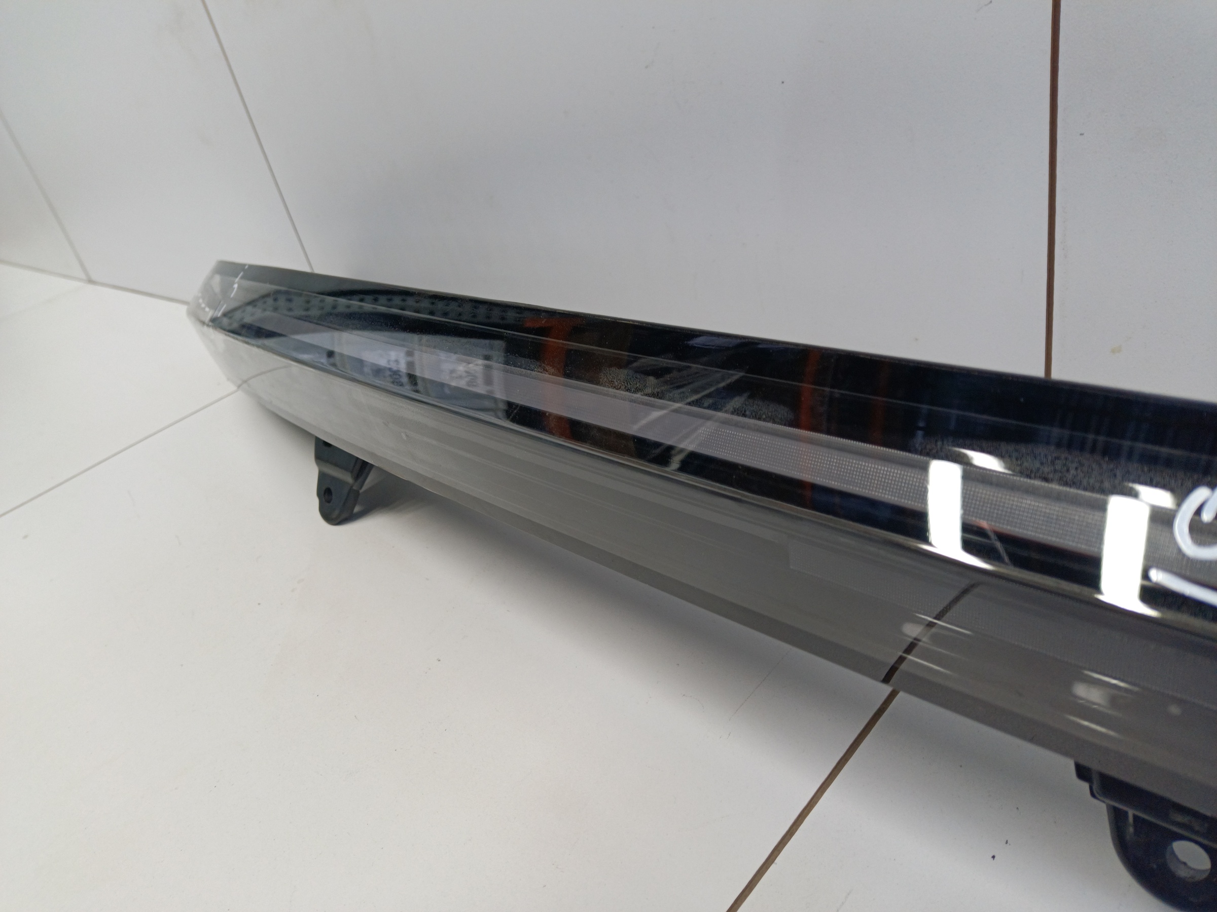 Фонарь задний центральный LiXiang L9 LED