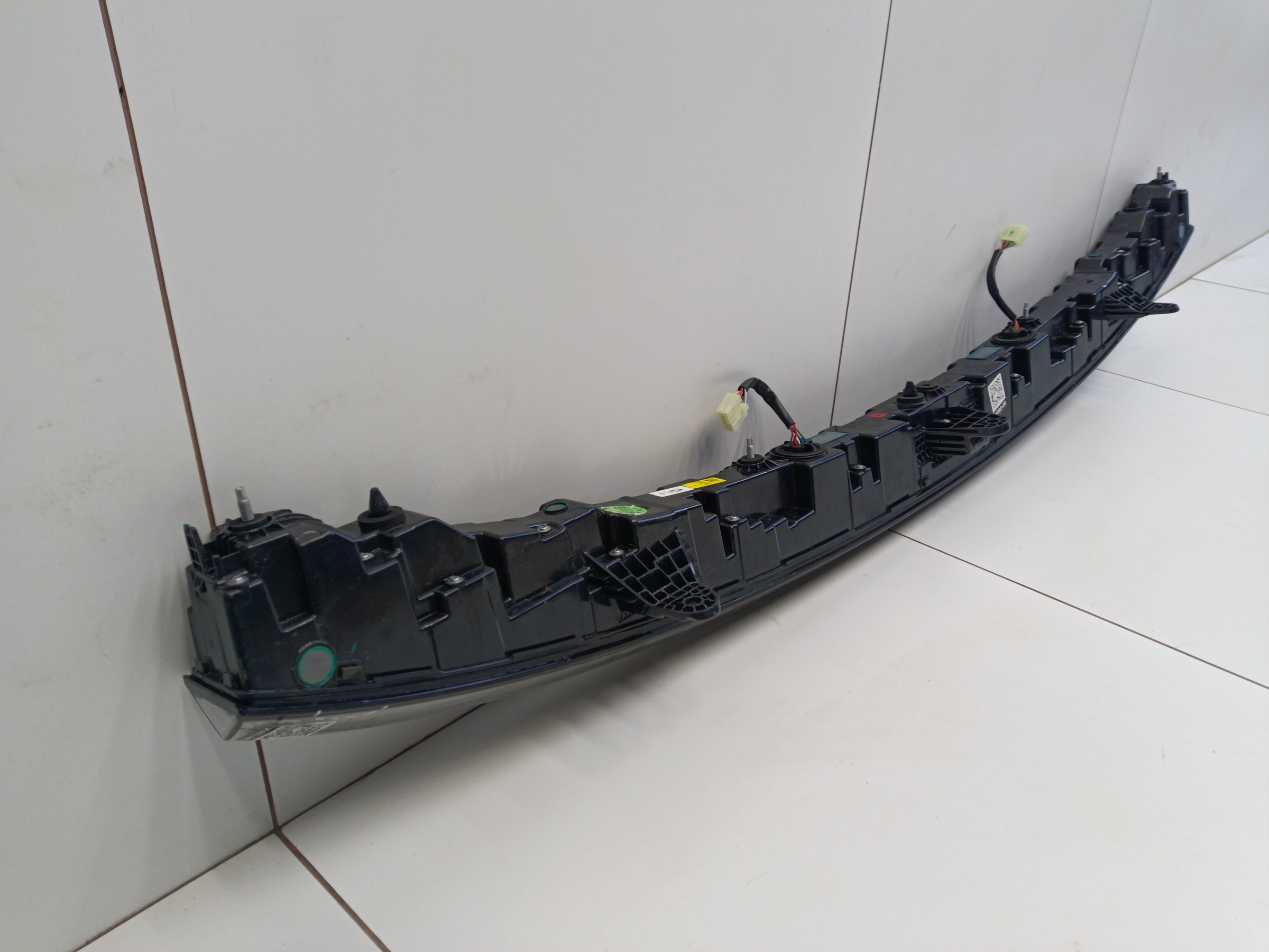 Фонарь задний центральный LiXiang L9 LED