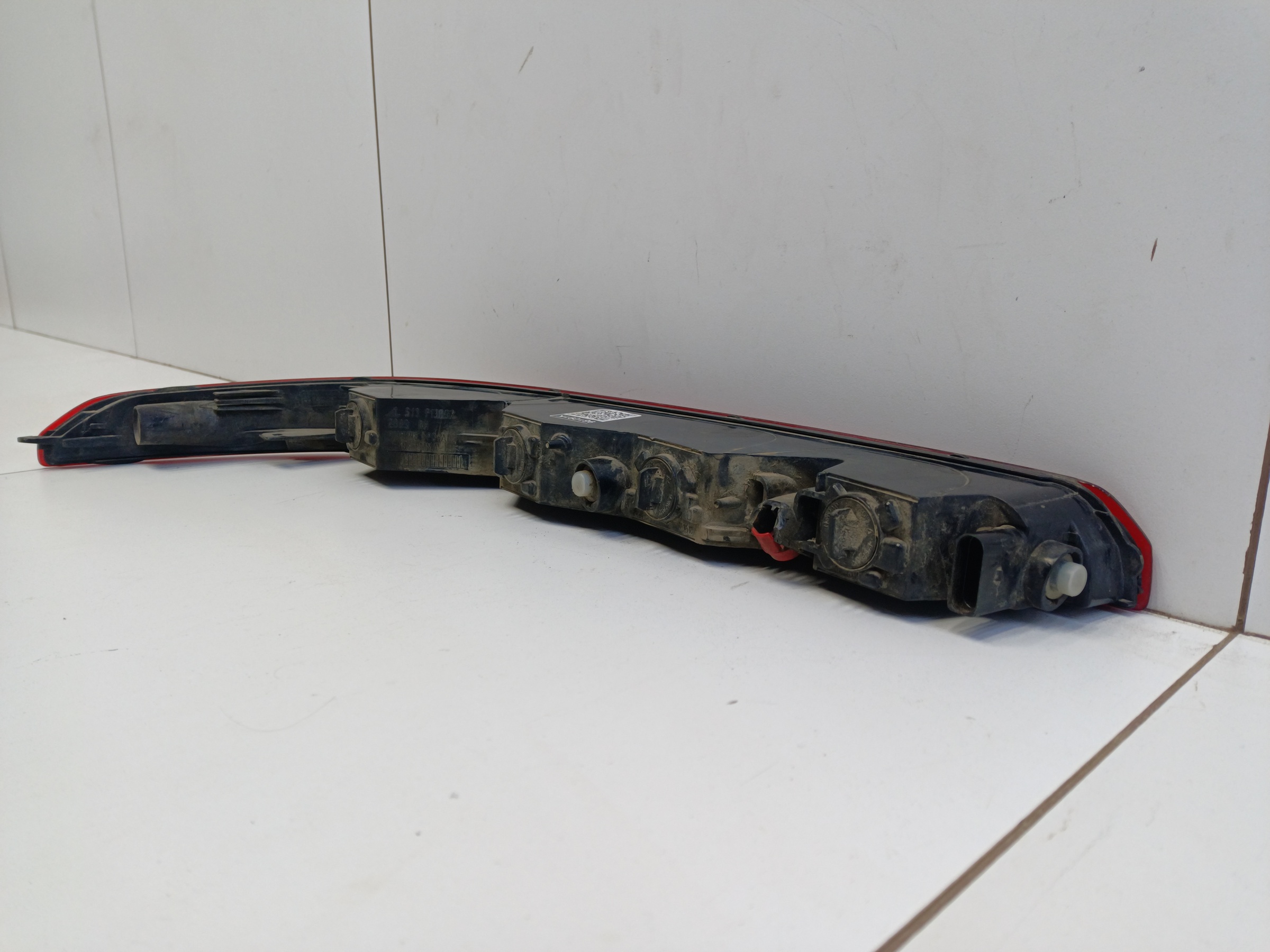 Фара ПТФ задняя правая Audi Q7 2